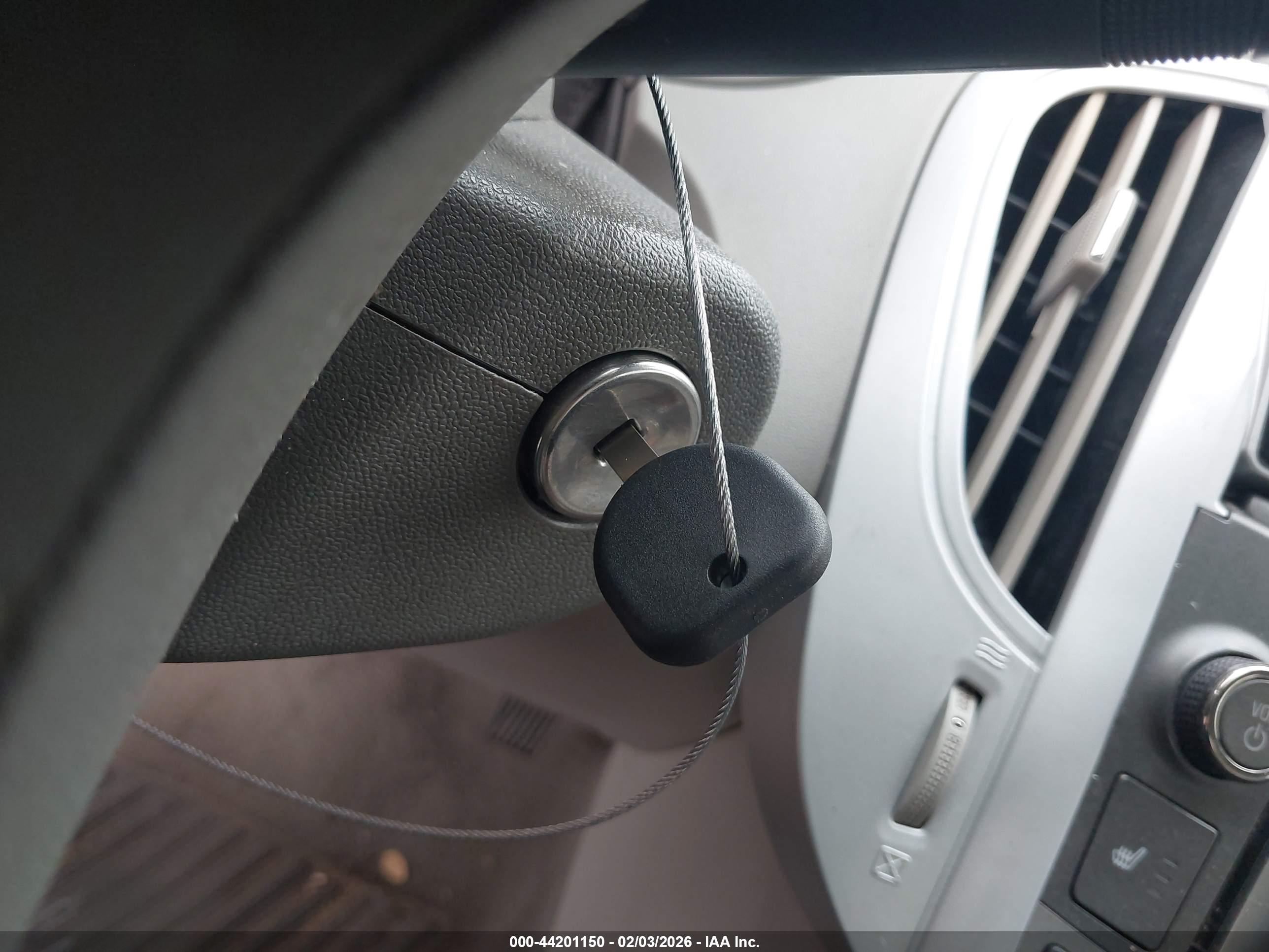 BUICK LACROSSE image 11