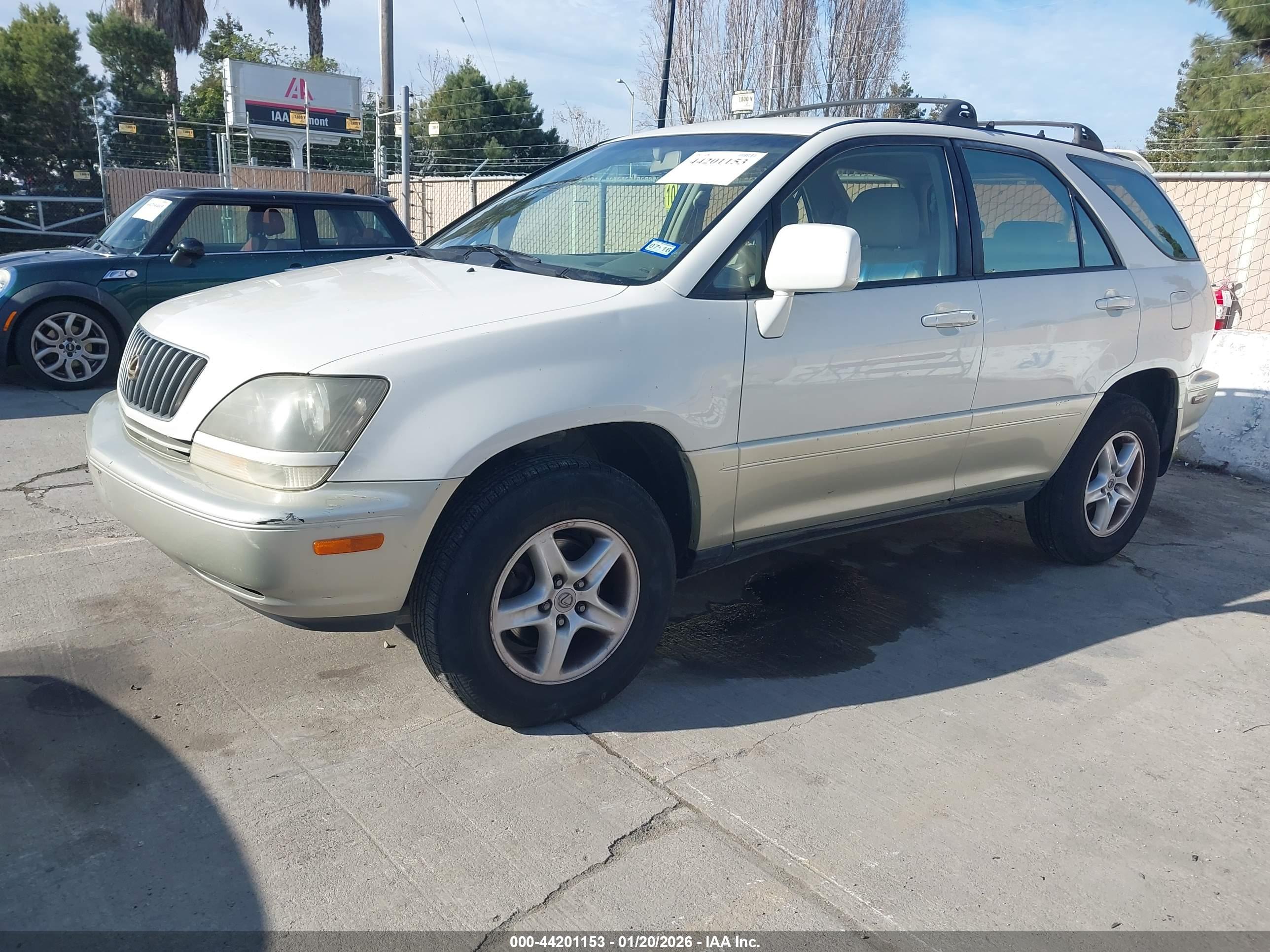 LEXUS RX image 2