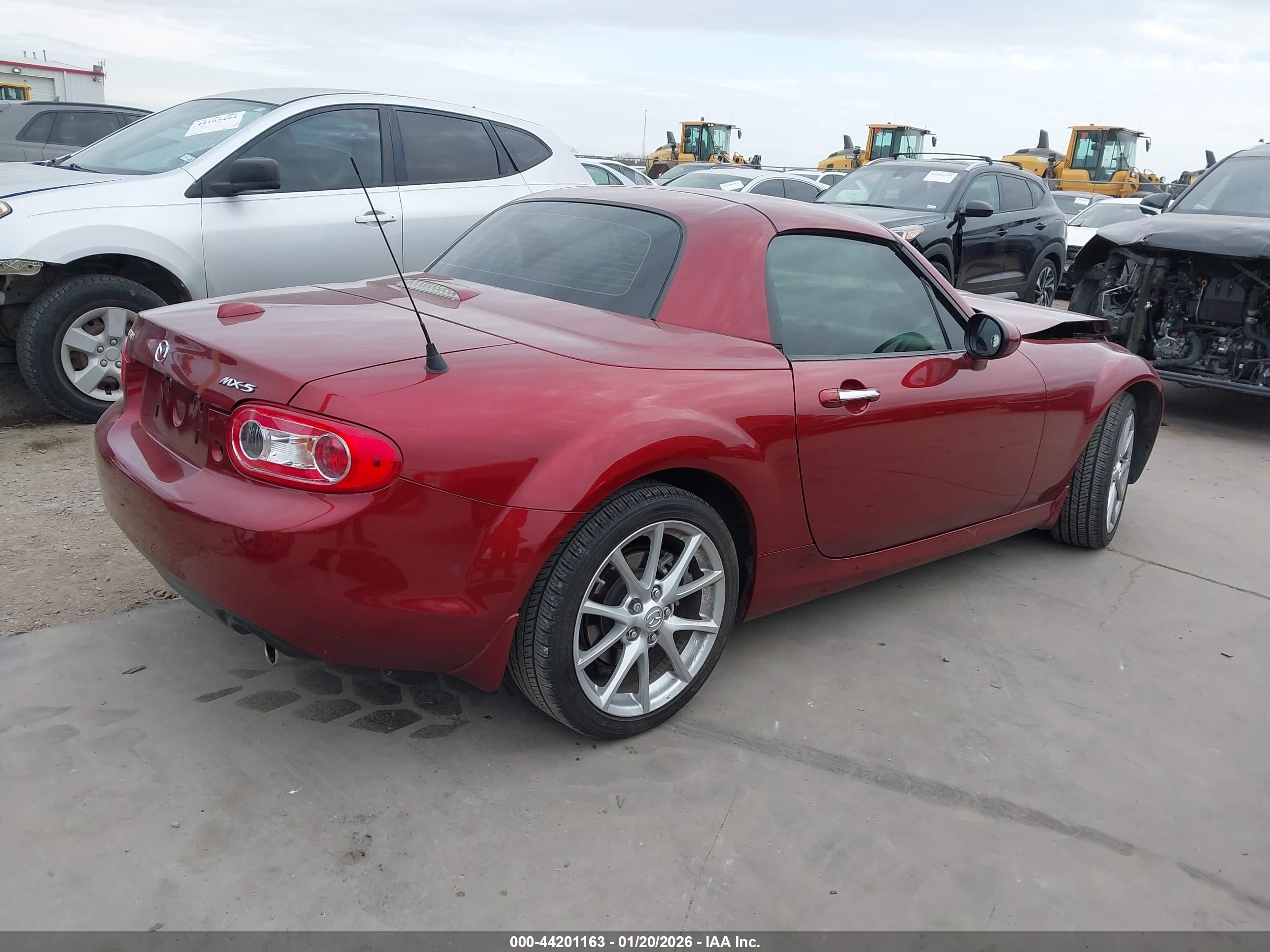 MAZDA MX-5 image 4