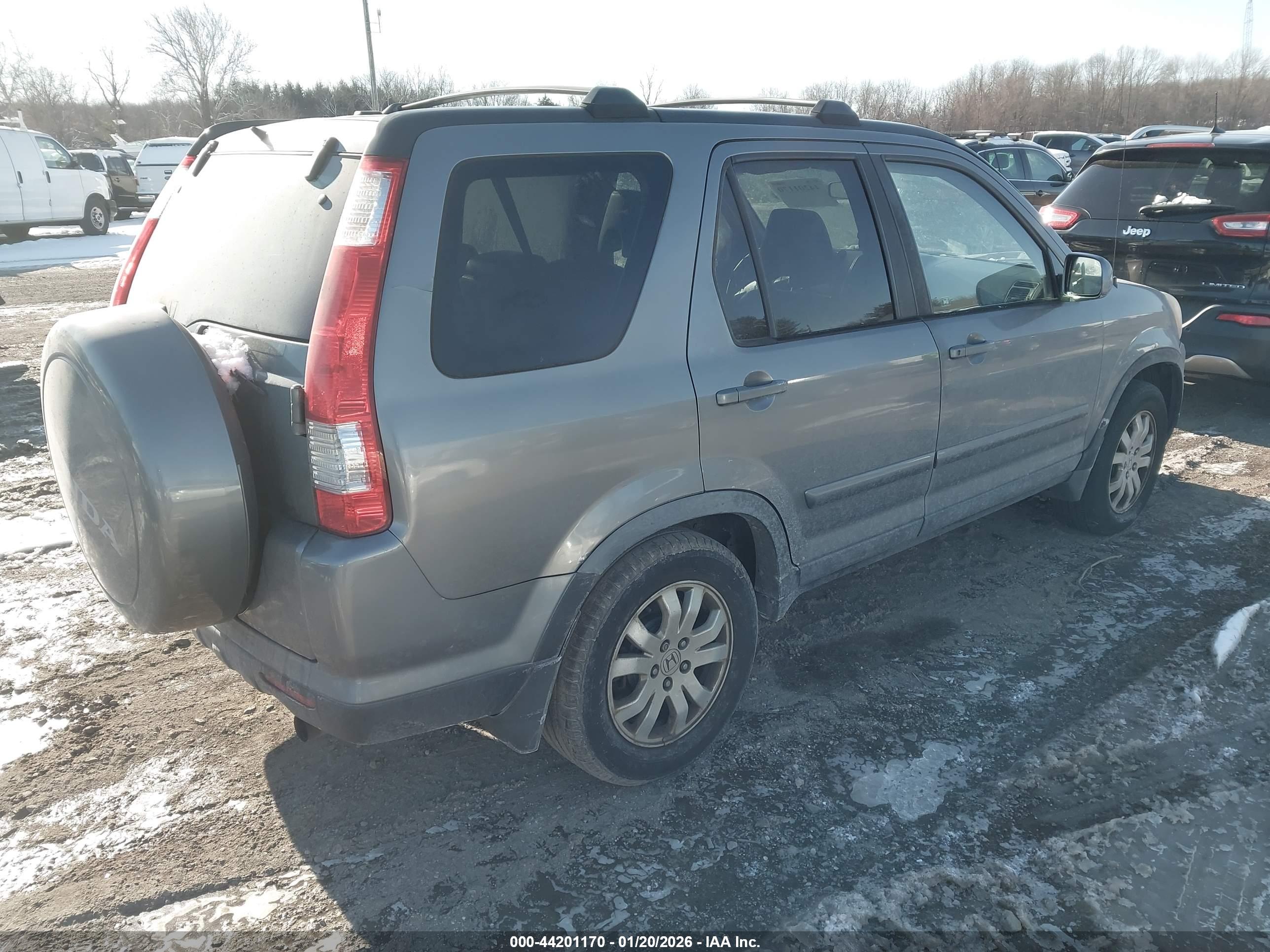 HONDA CR-V image 4