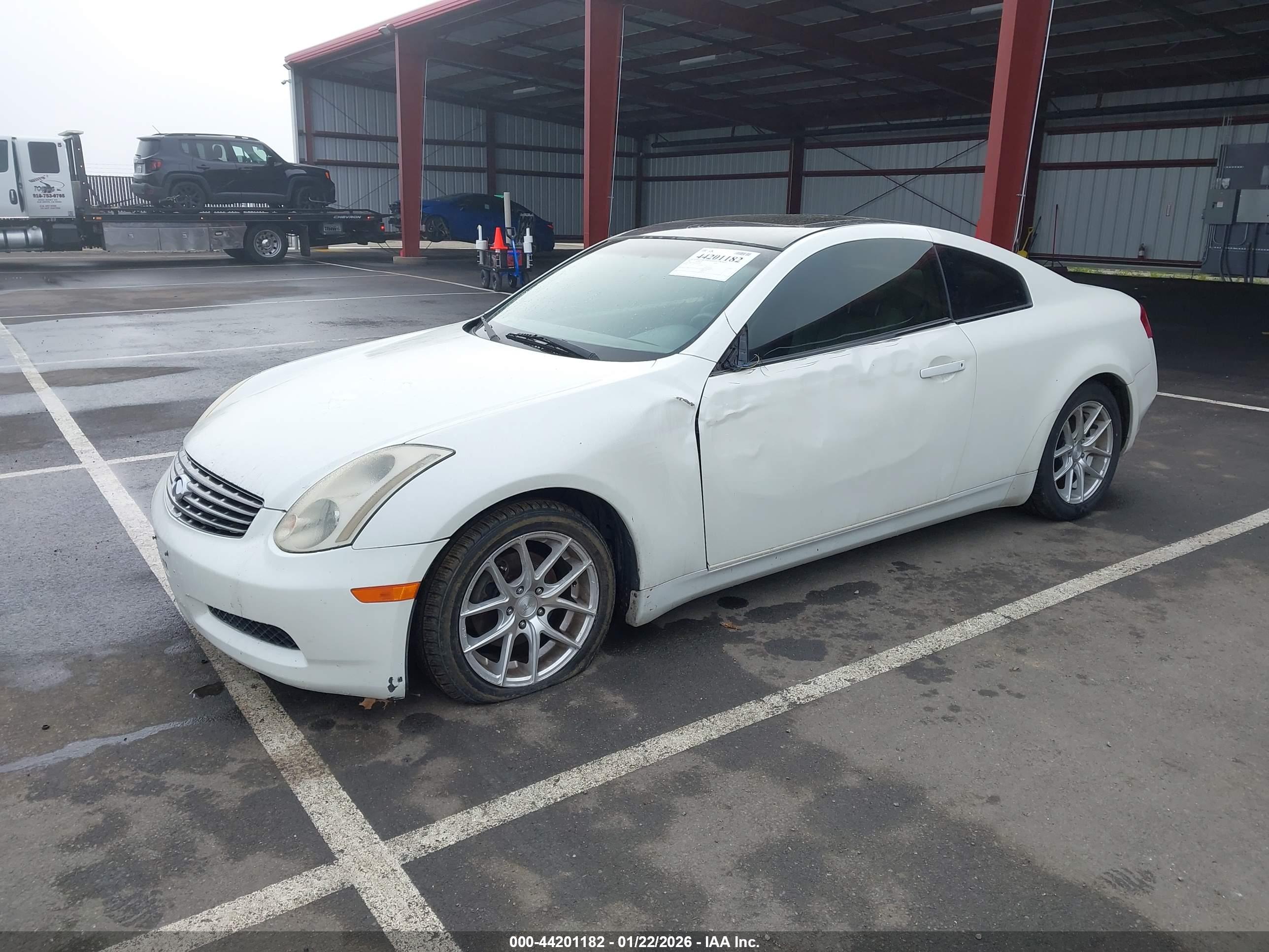 INFINITI G35 image 2