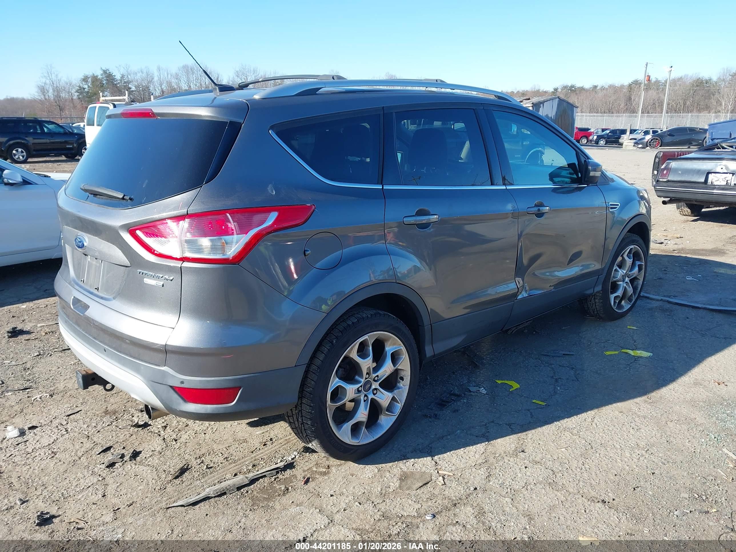 FORD ESCAPE image 4