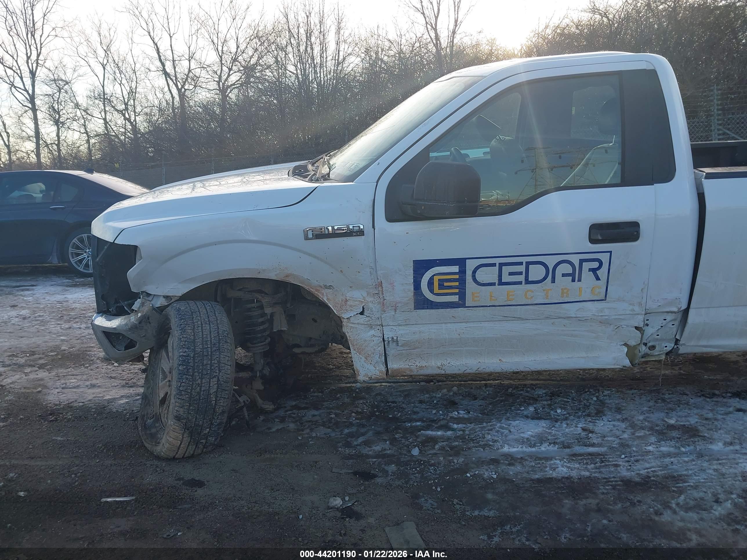 FORD F-150 image 6