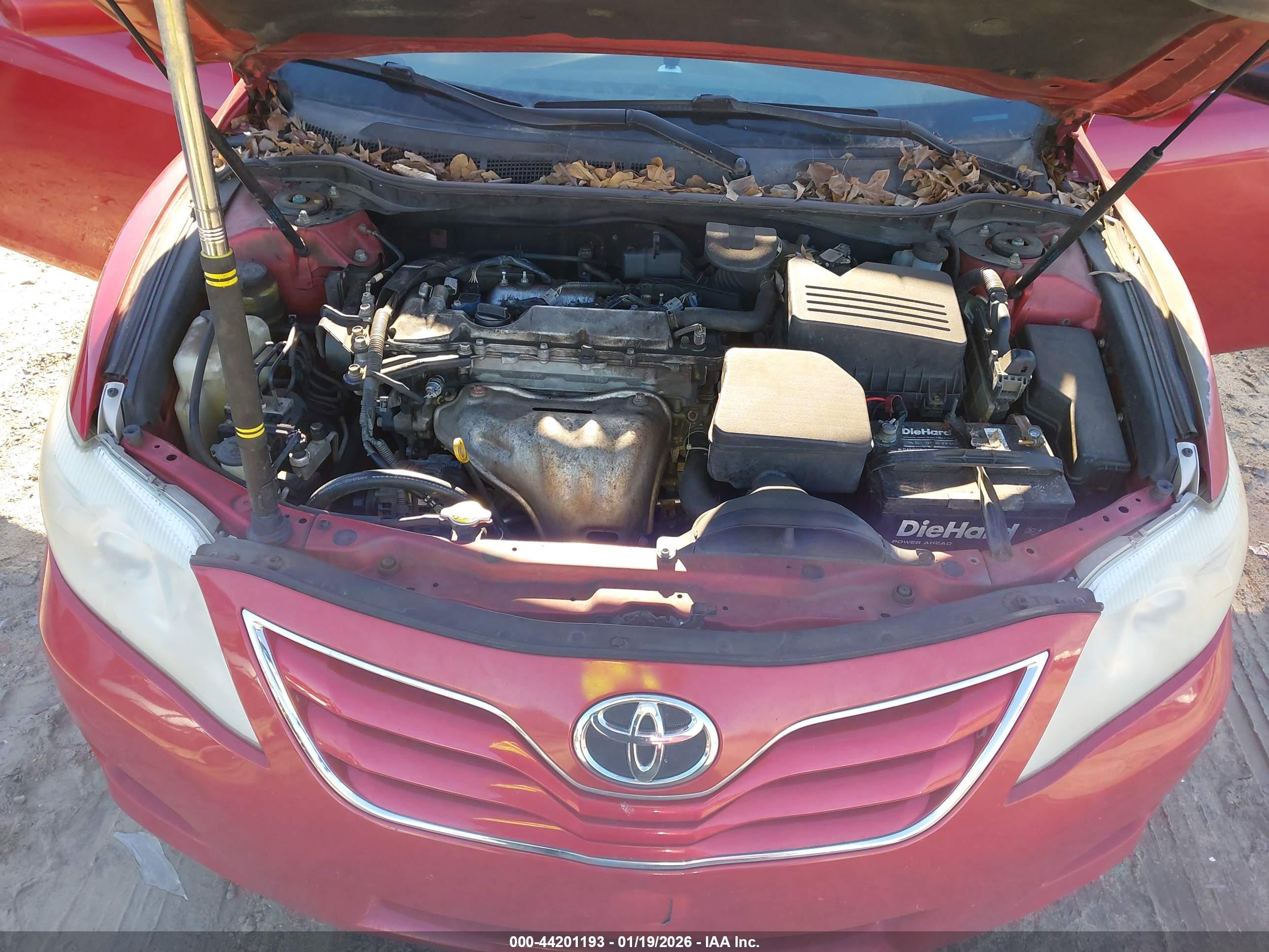 TOYOTA CAMRY image 10