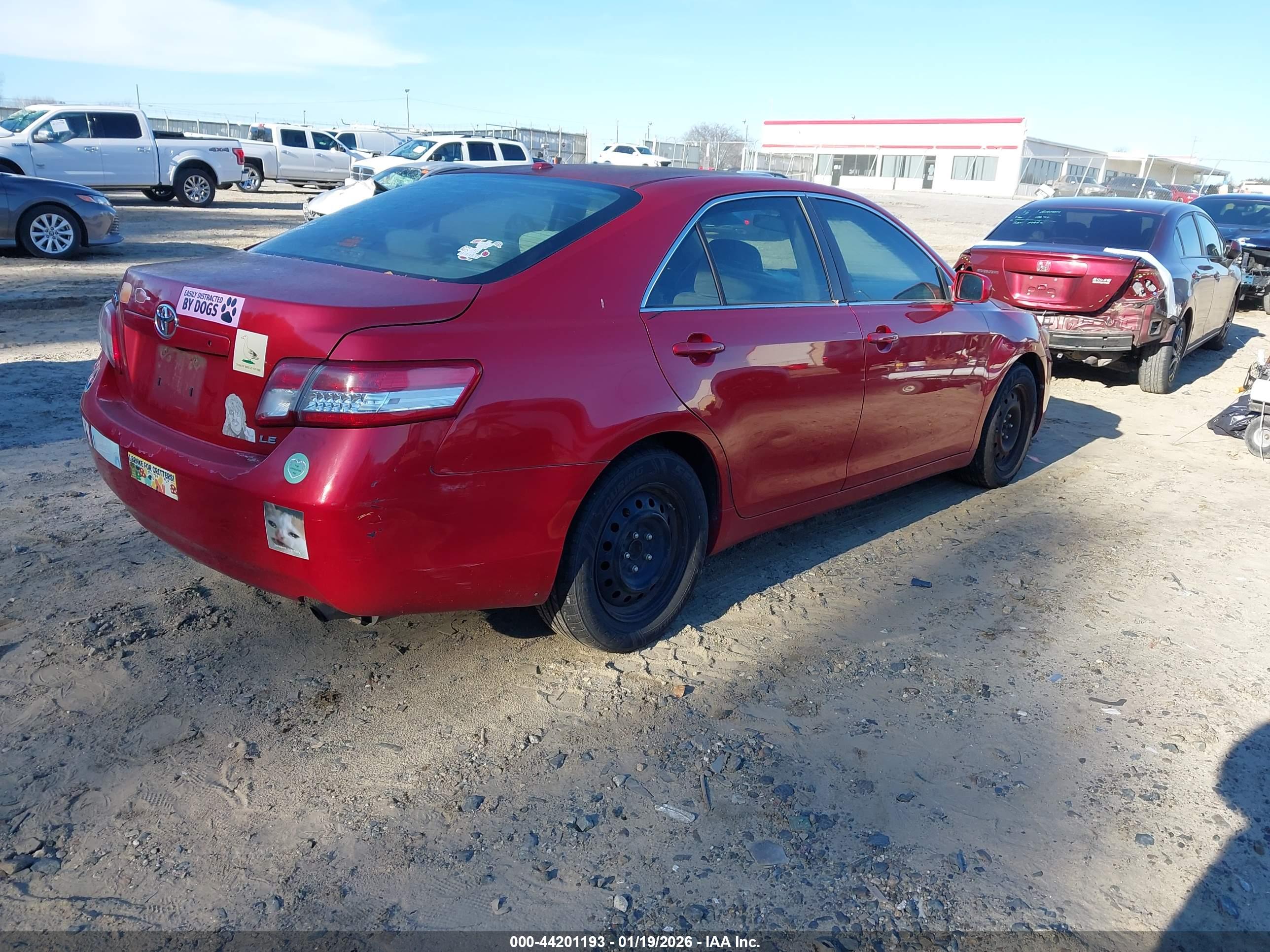 TOYOTA CAMRY image 4