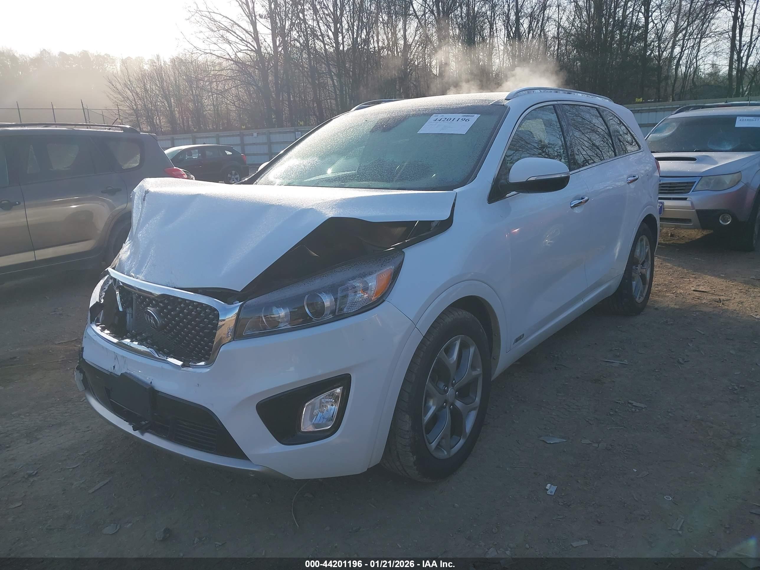 KIA SORENTO image 2
