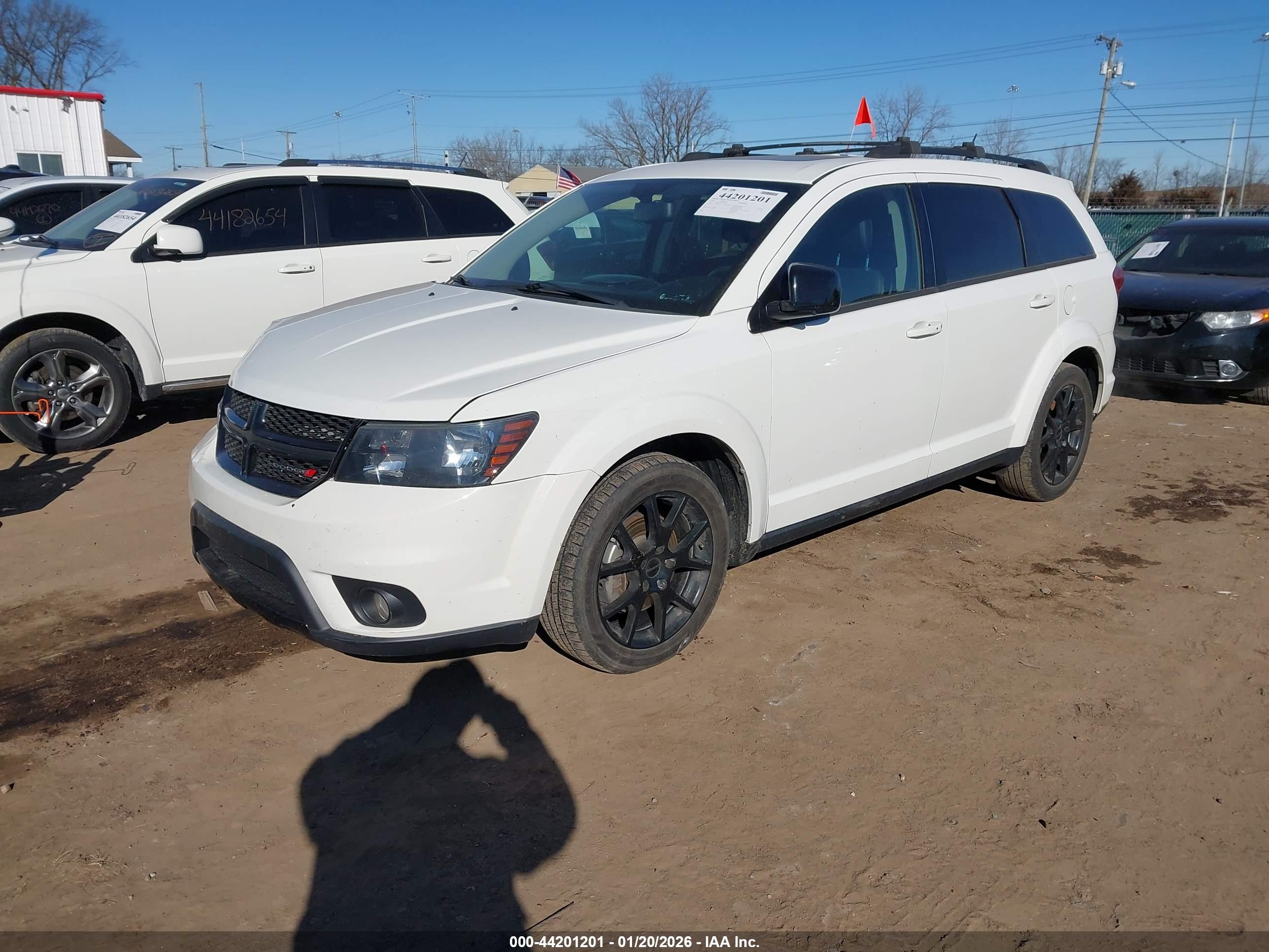DODGE JOURNEY image 2