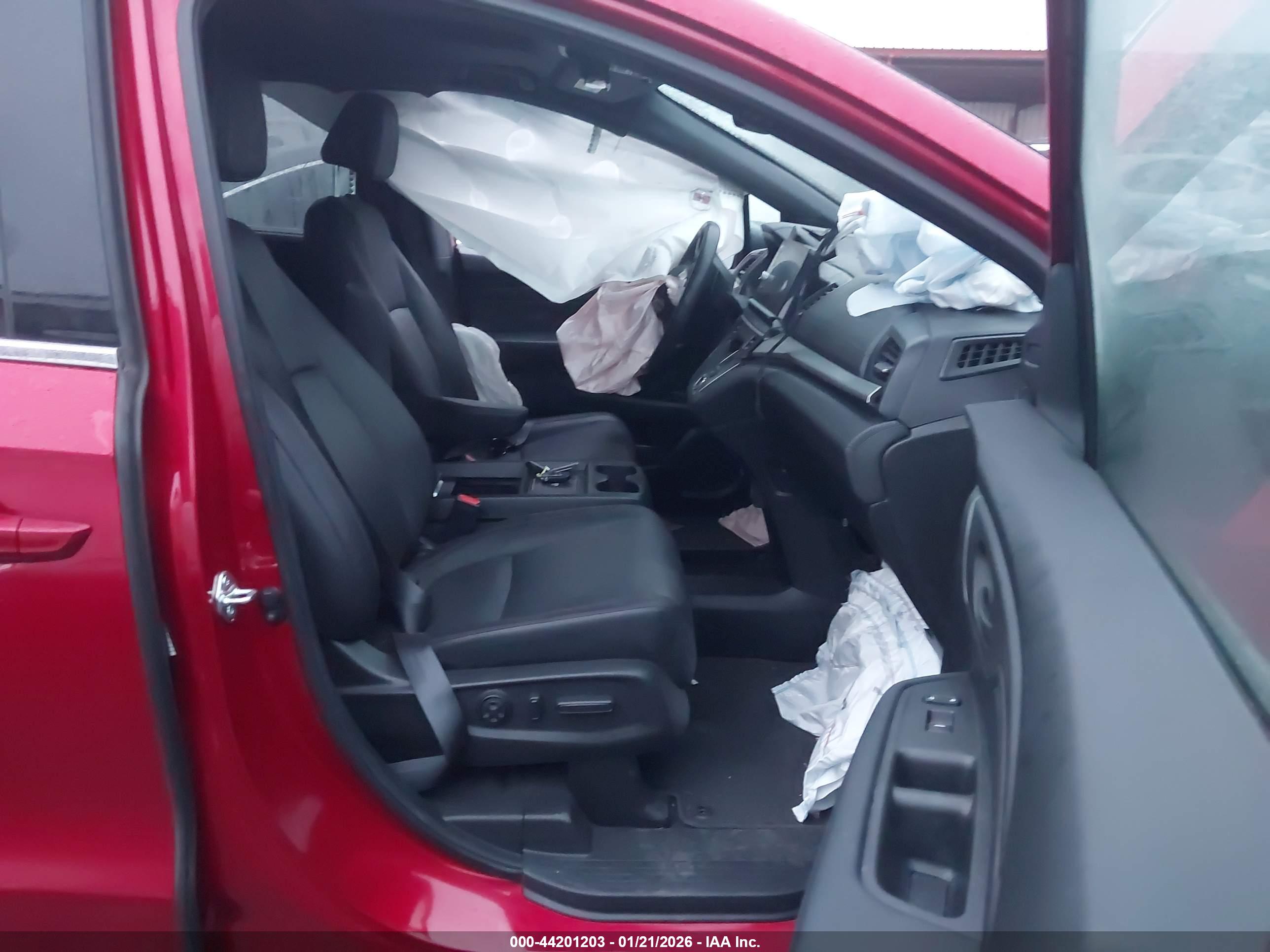 HONDA ODYSSEY image 5