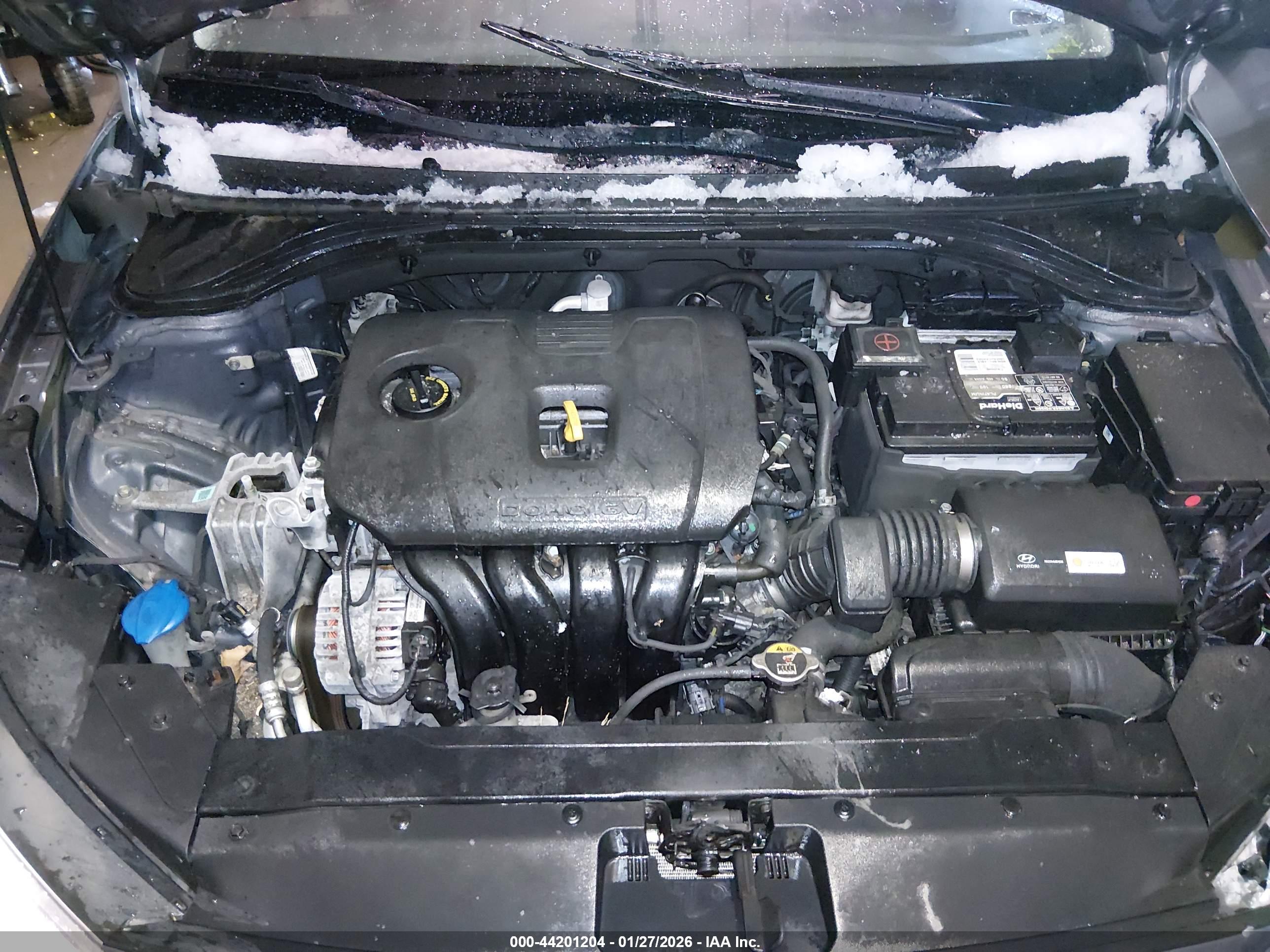 HYUNDAI ELANTRA image 10