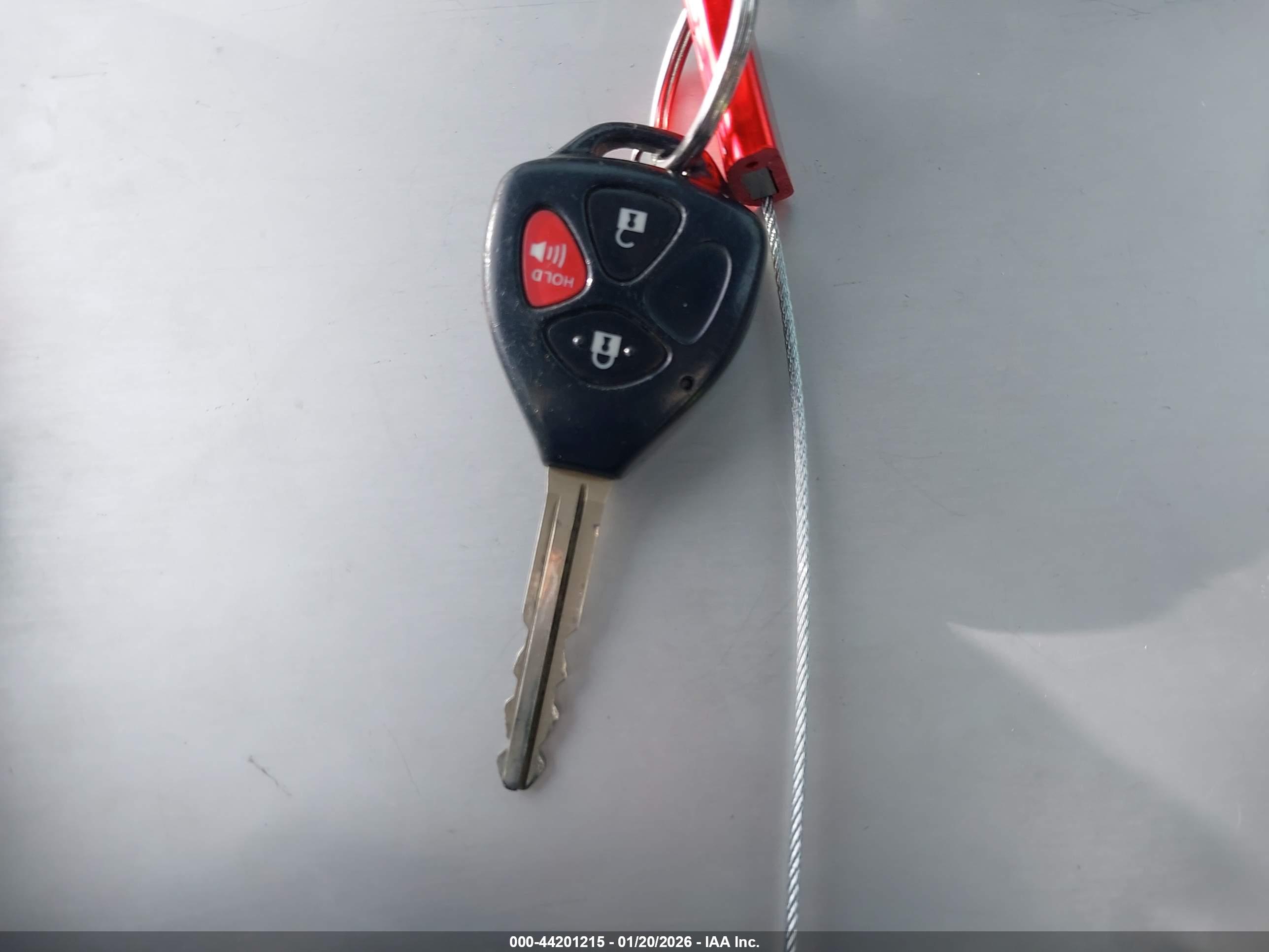PONTIAC VIBE image 11