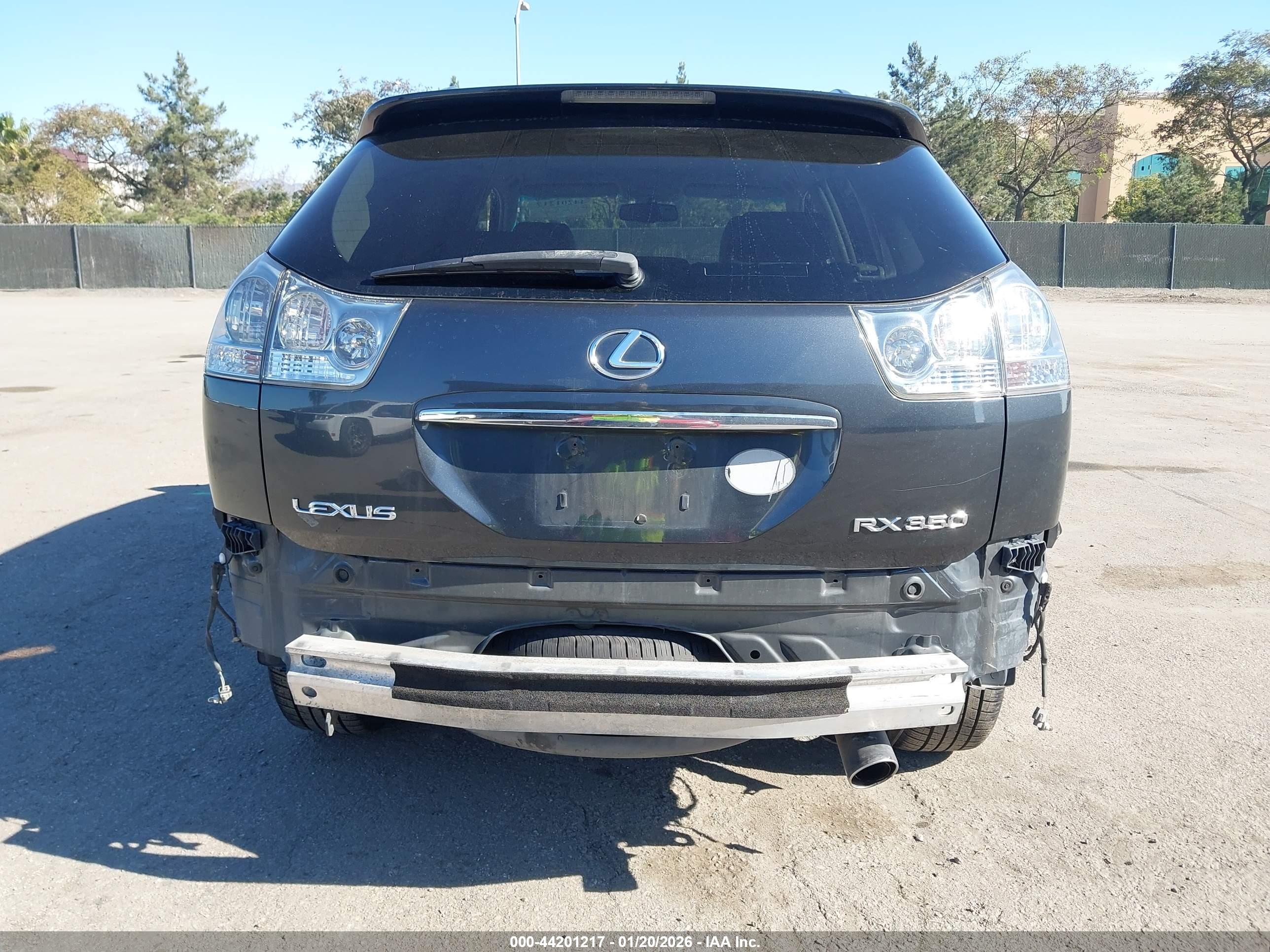 LEXUS RX image 6