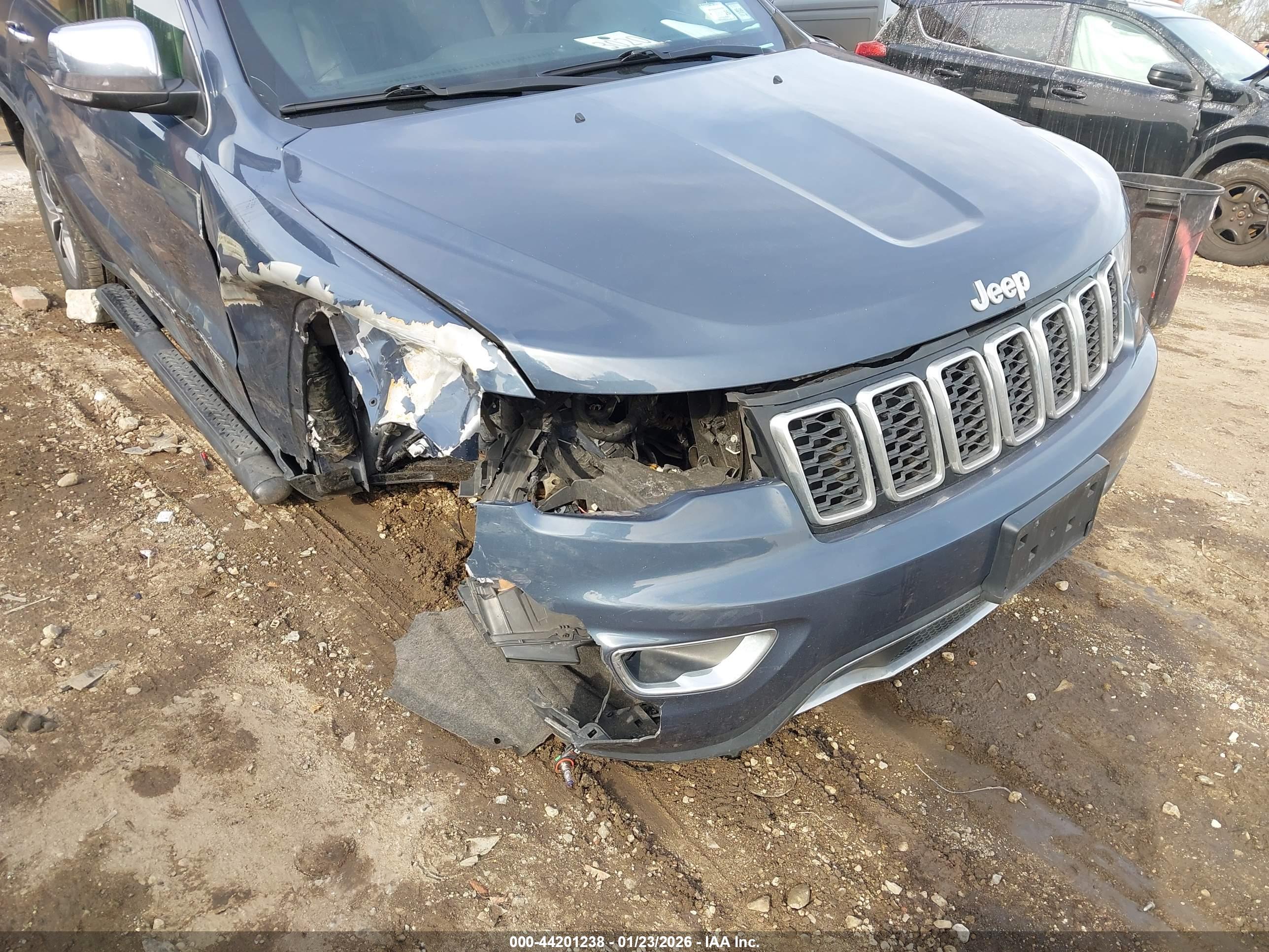 JEEP GRAND image 6