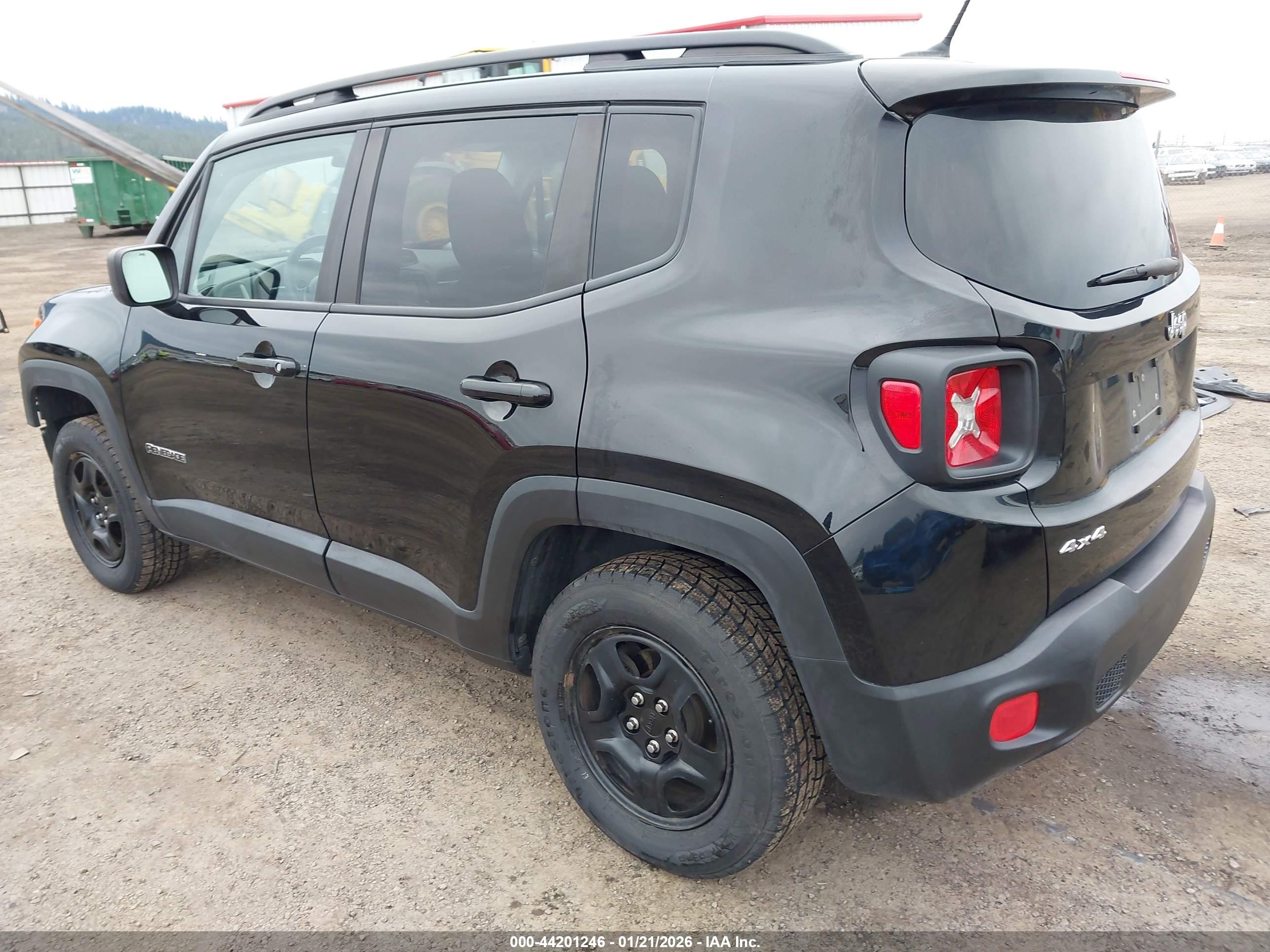 JEEP RENEGADE image 3