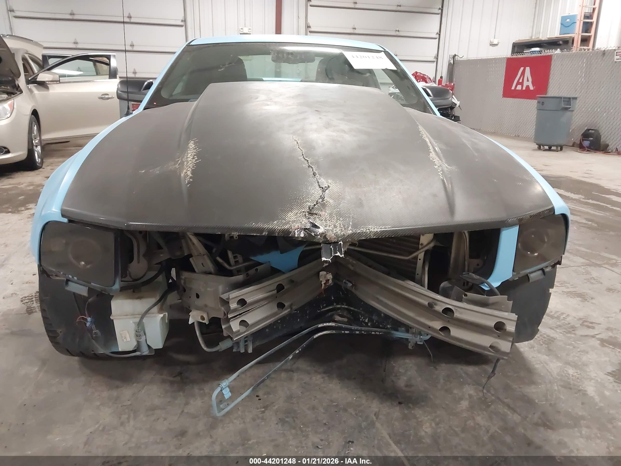 FORD MUSTANG image 6