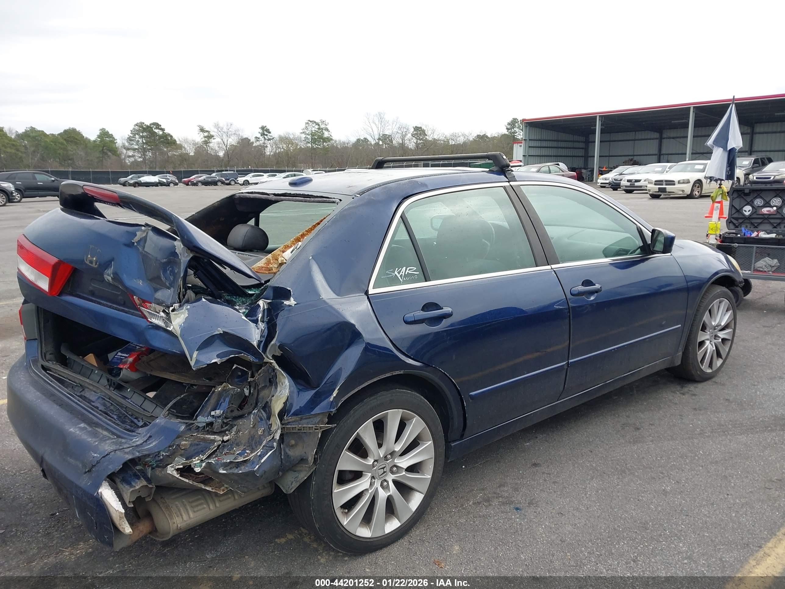 HONDA ACCORD image 4