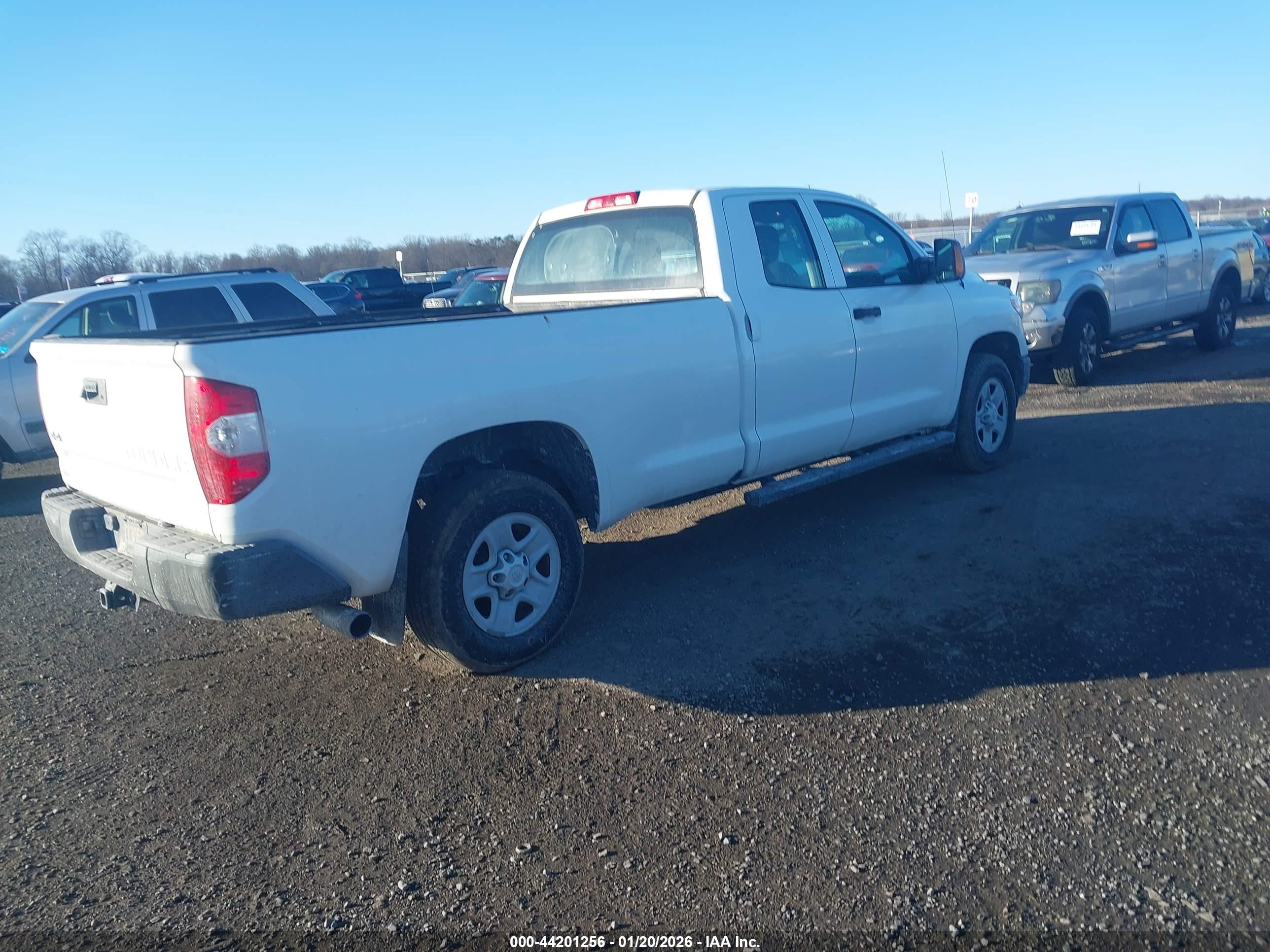 TOYOTA TUNDRA image 4