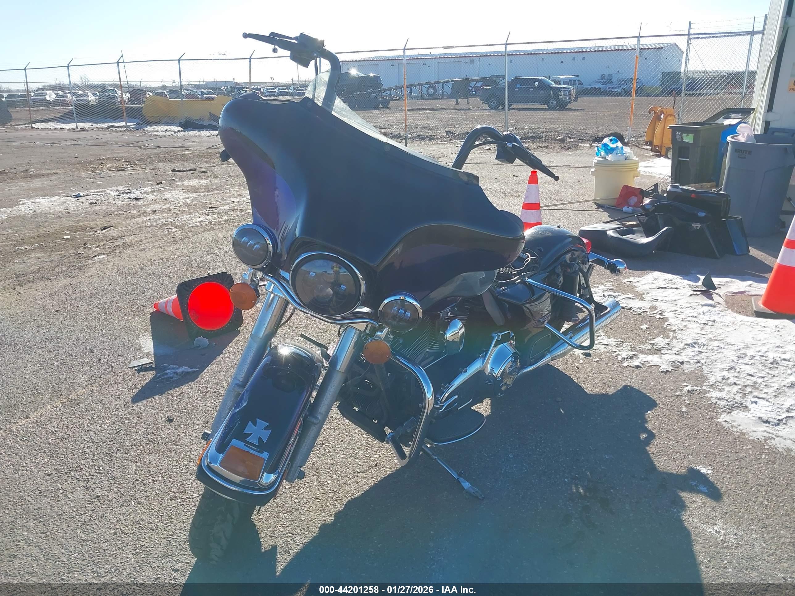 HARLEY-DAVIDSON FLHTK image 2