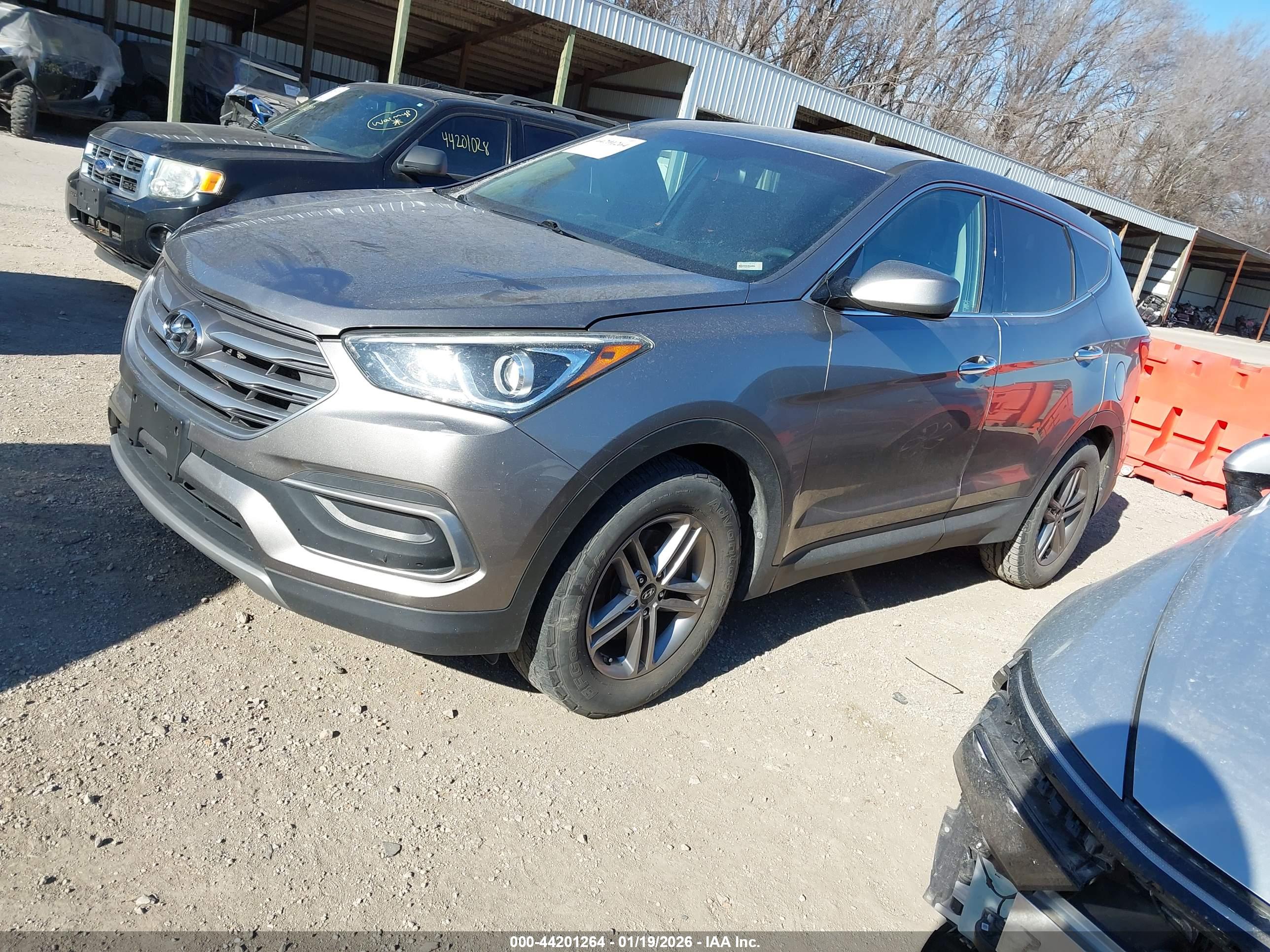 HYUNDAI SANTA image 2