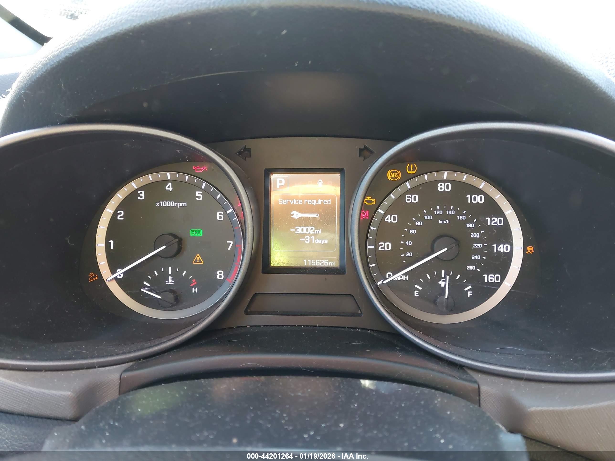 HYUNDAI SANTA image 7