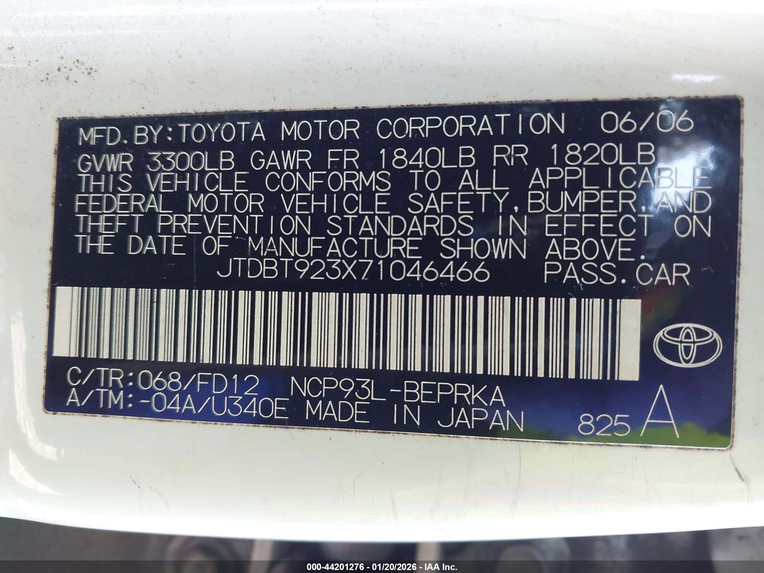 TOYOTA YARIS image 9