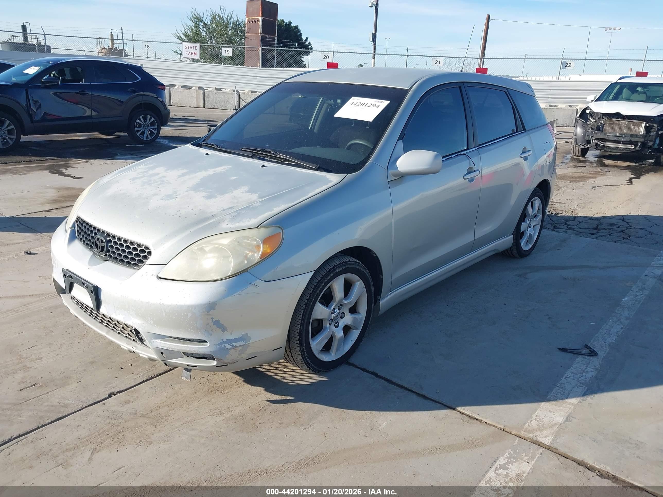 TOYOTA MATRIX image 2