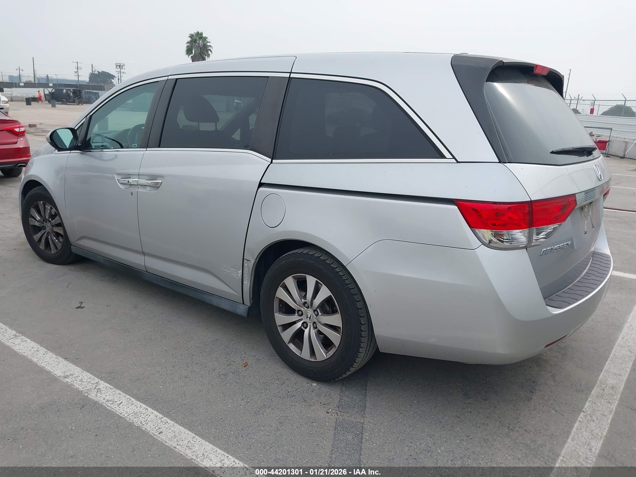 HONDA ODYSSEY image 3