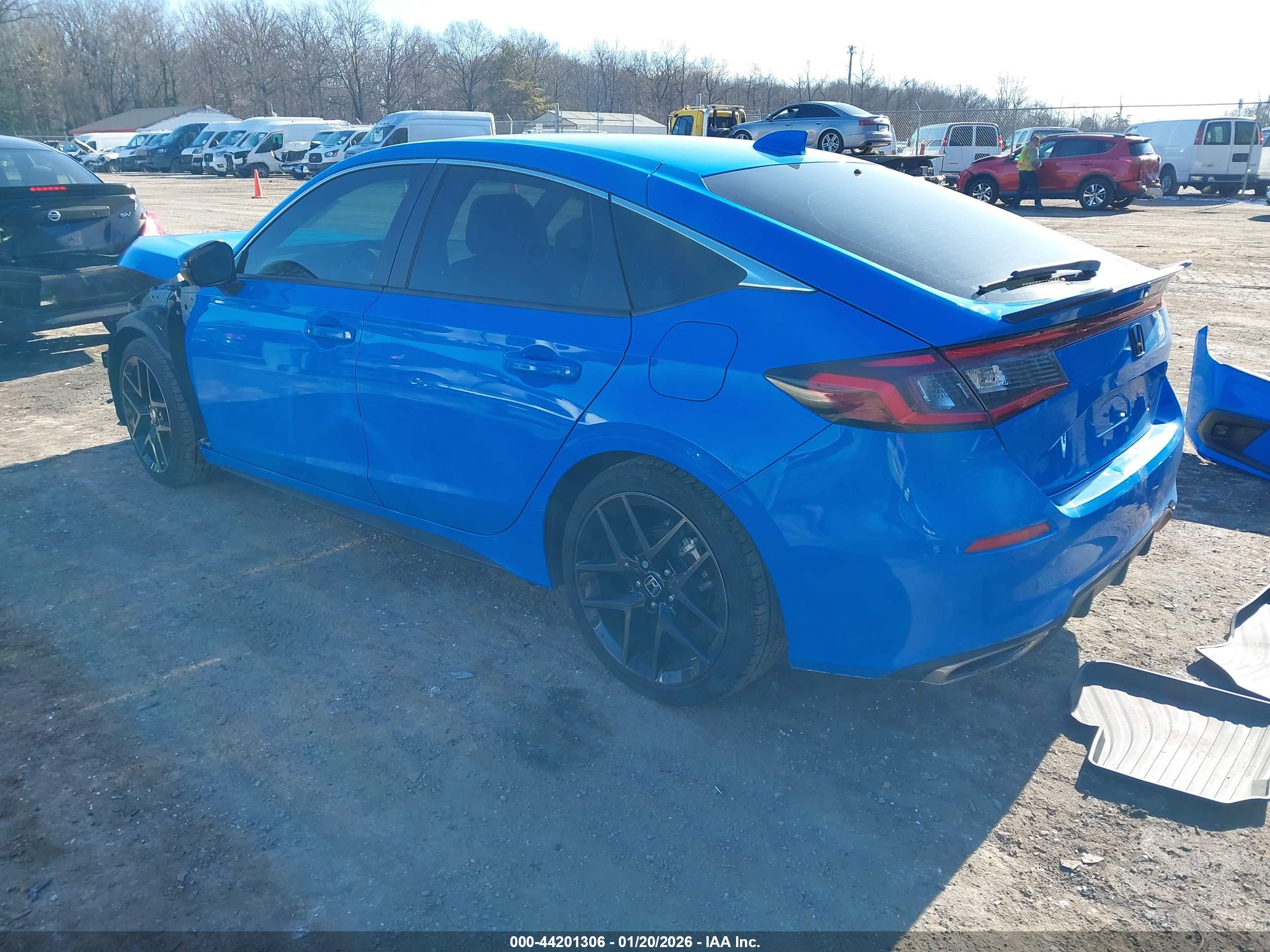 HONDA CIVIC image 3