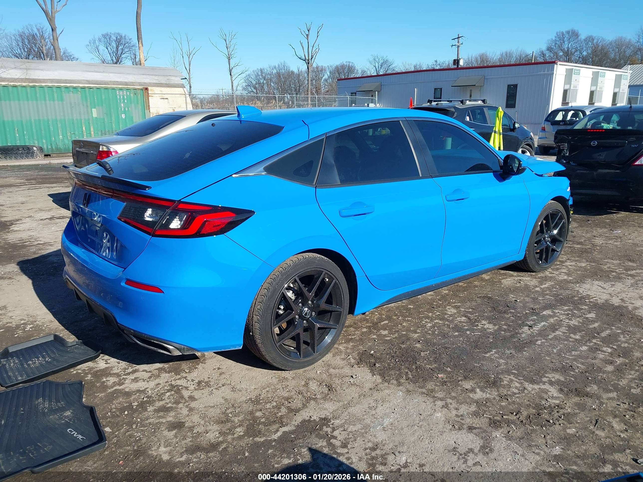 HONDA CIVIC image 4