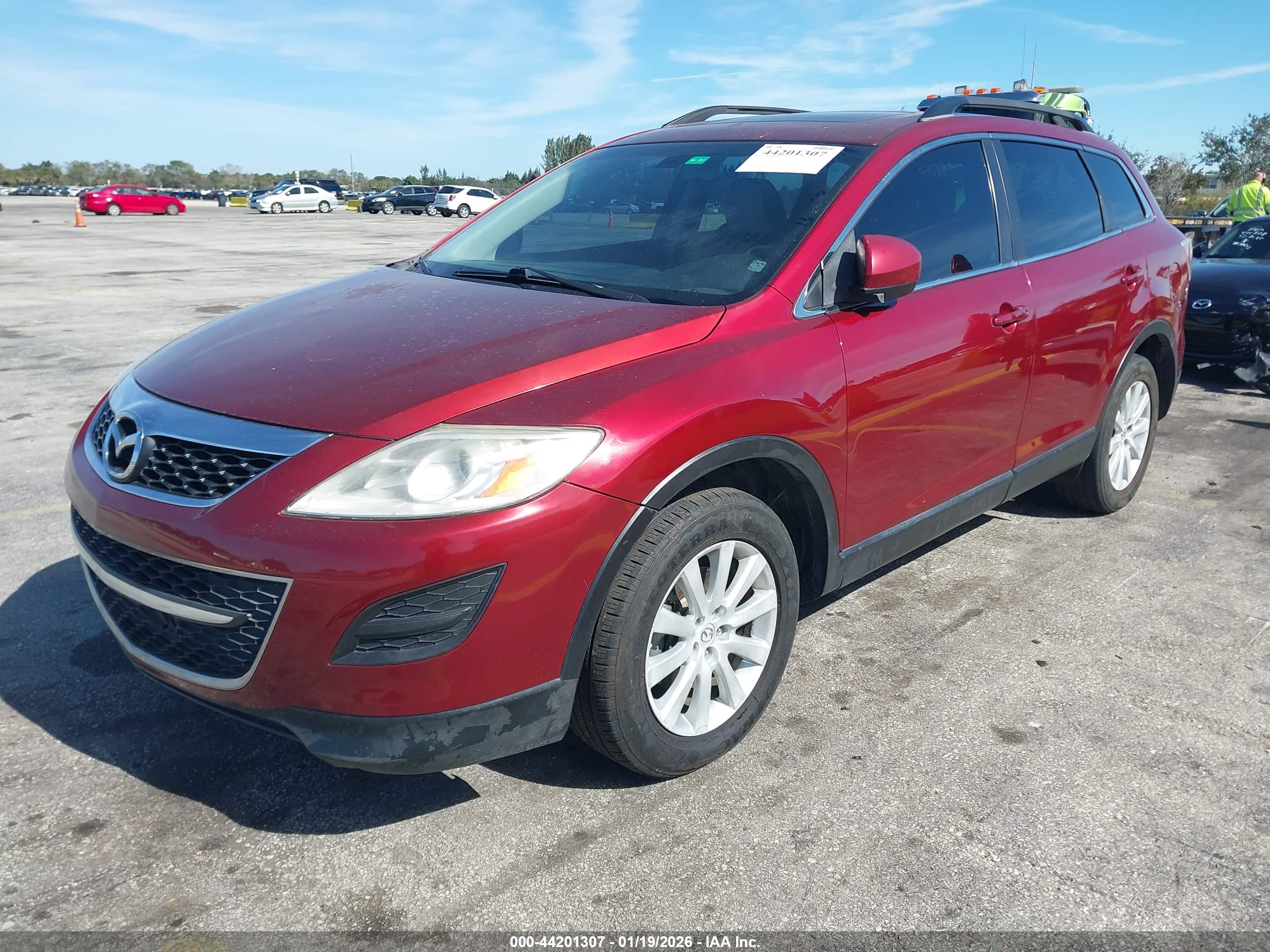 MAZDA CX-9 image 2