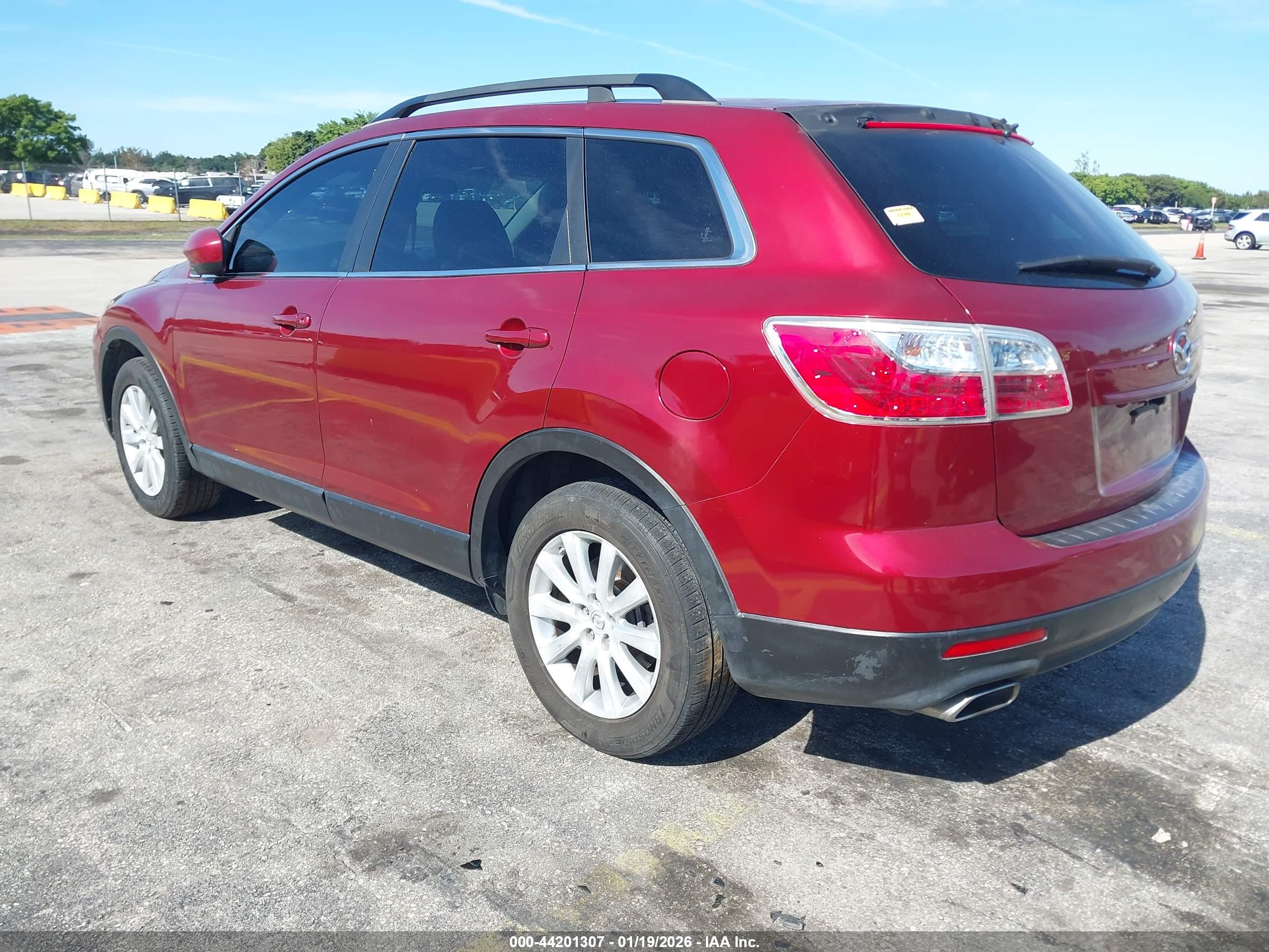 MAZDA CX-9 image 3