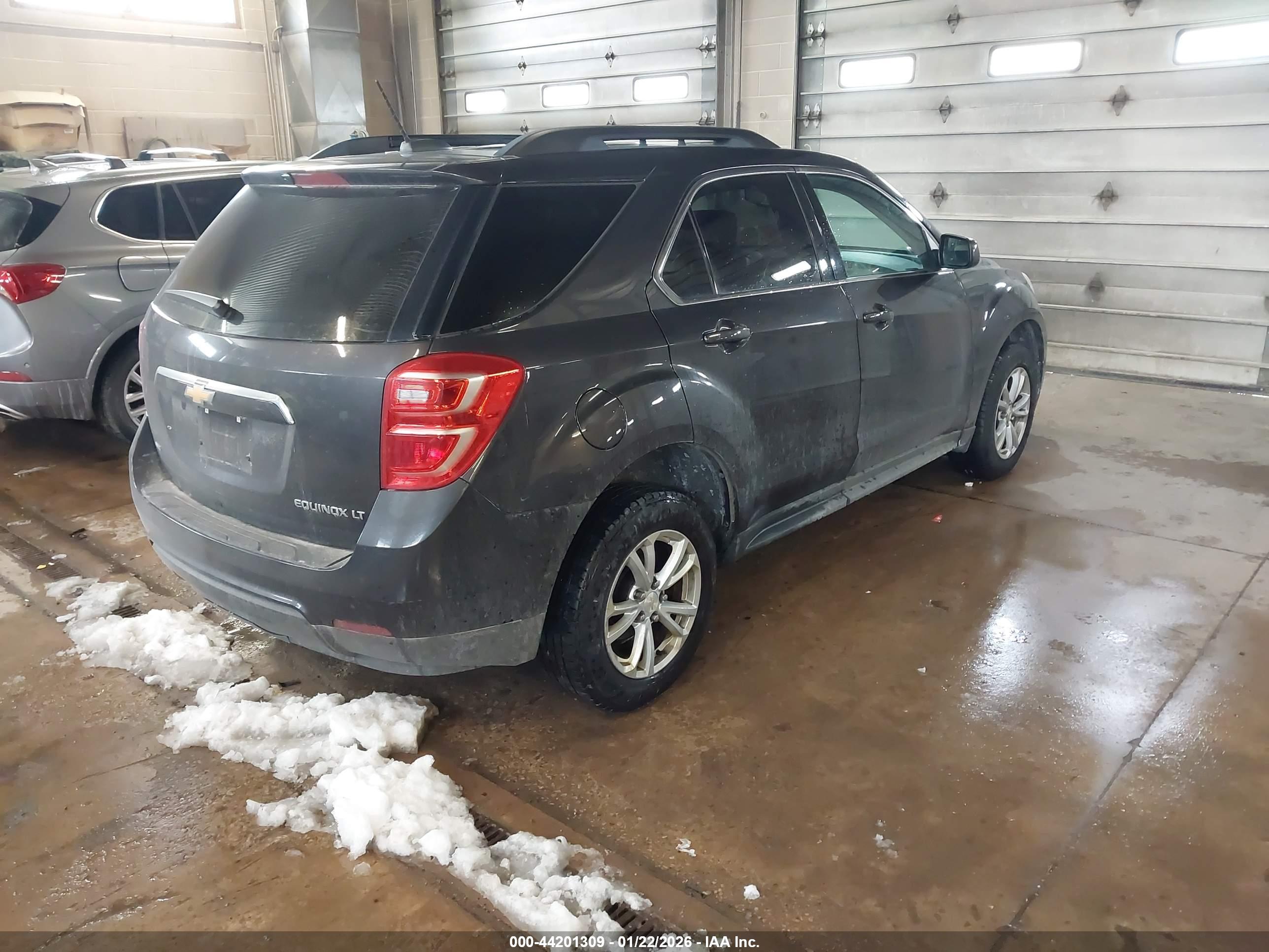 CHEVROLET EQUINOX image 4