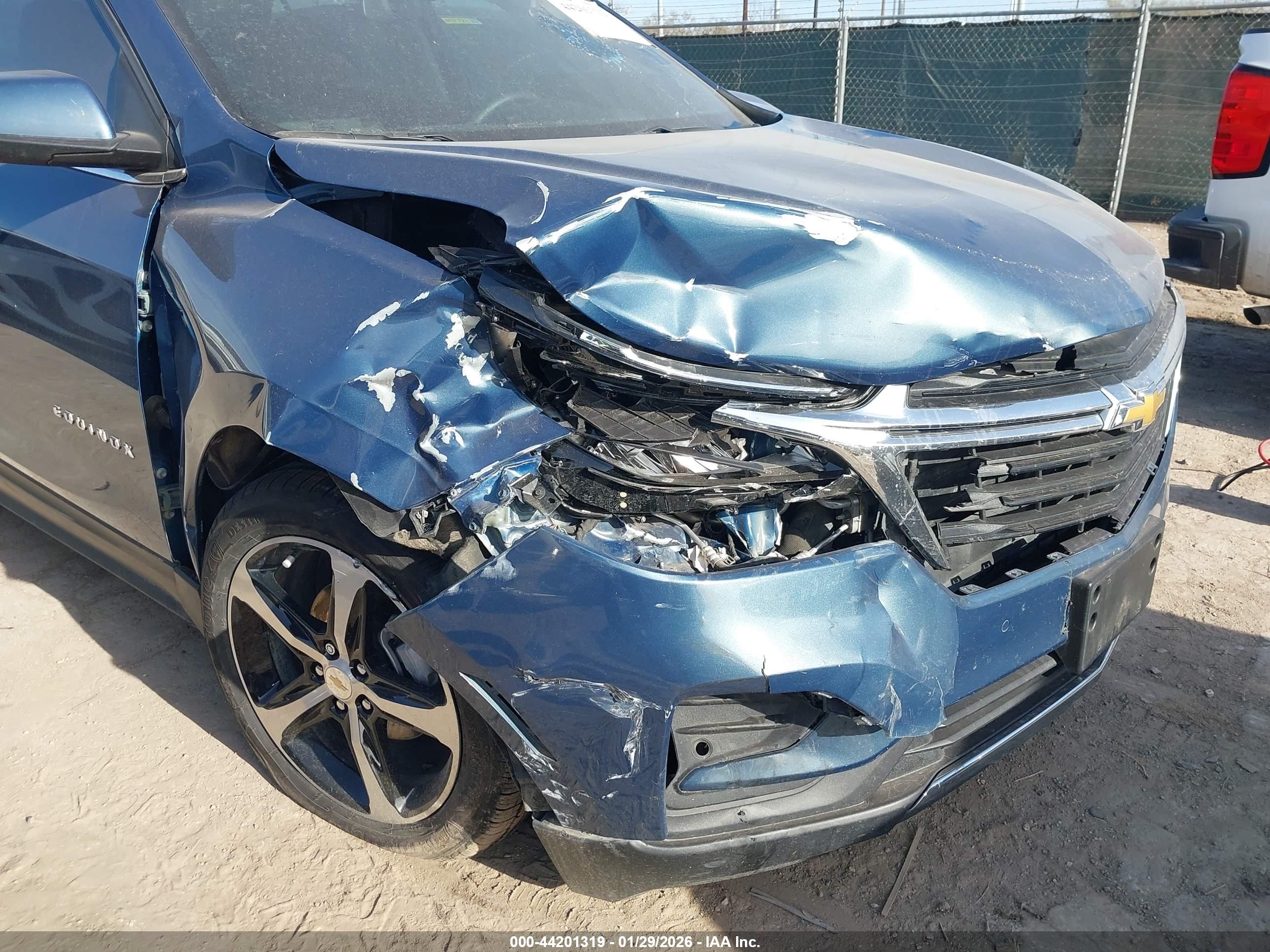 CHEVROLET EQUINOX image 6