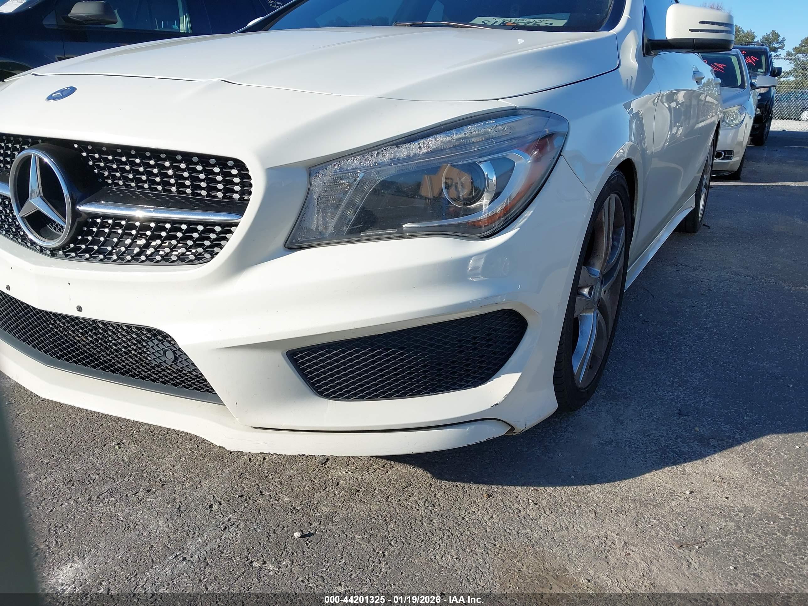 MERCEDES-BENZ CLA image 6
