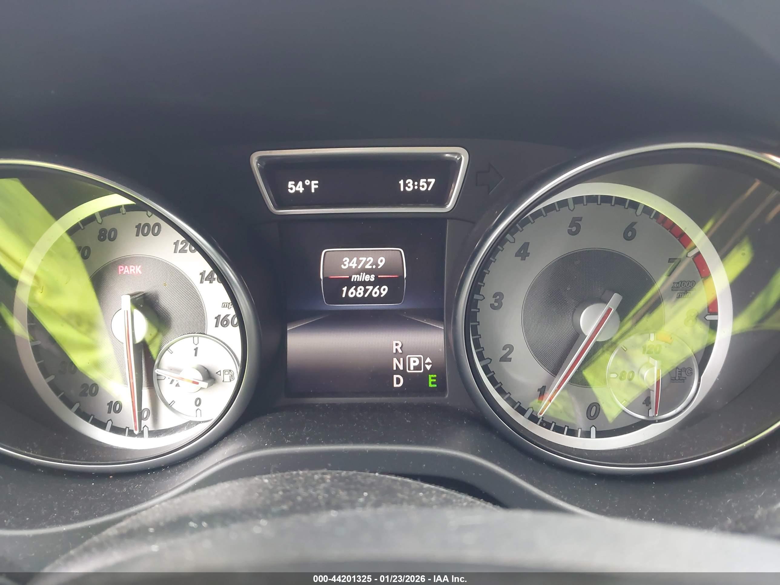 MERCEDES-BENZ CLA image 7