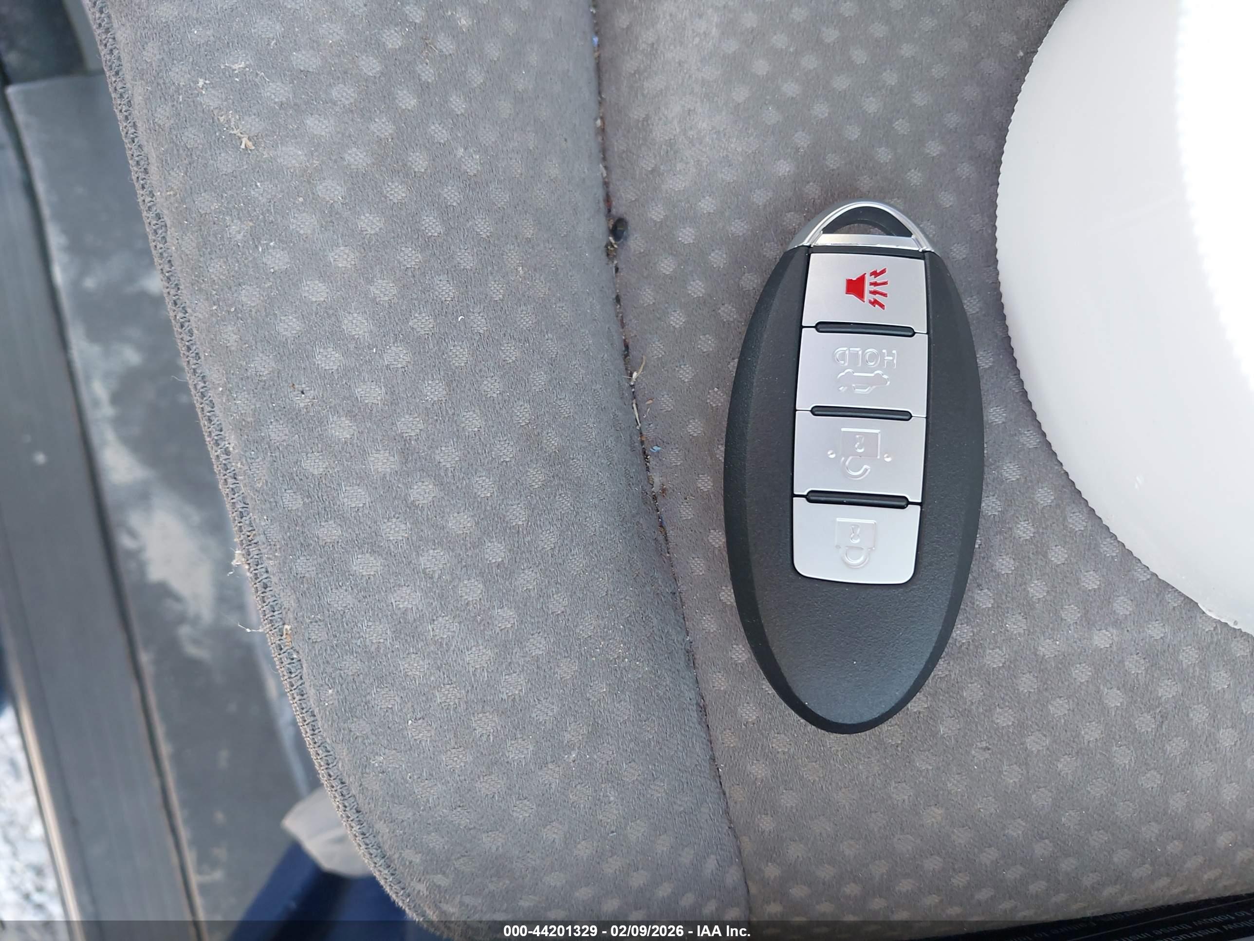 NISSAN SENTRA image 11