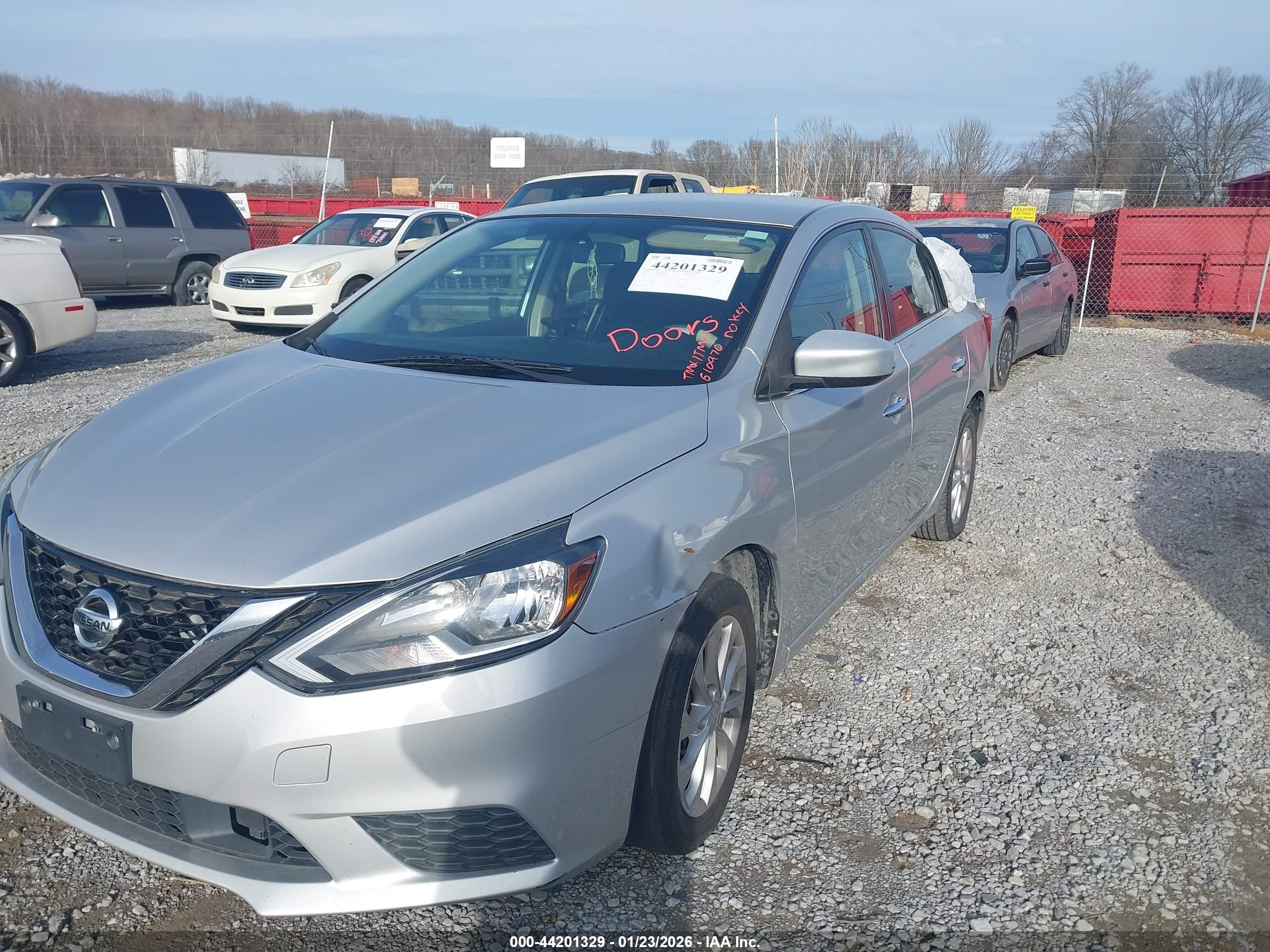 NISSAN SENTRA image 2