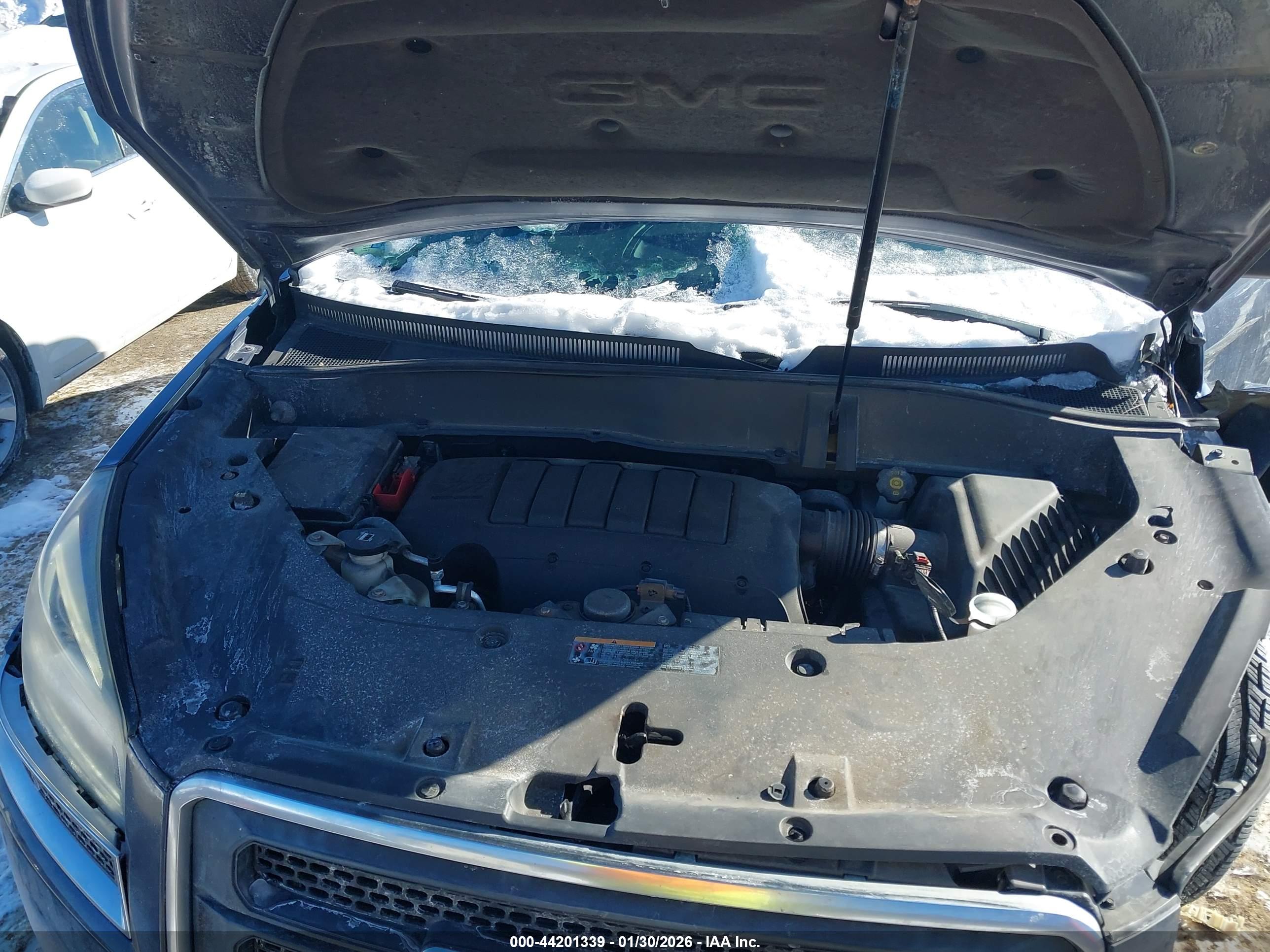 GMC ACADIA image 10