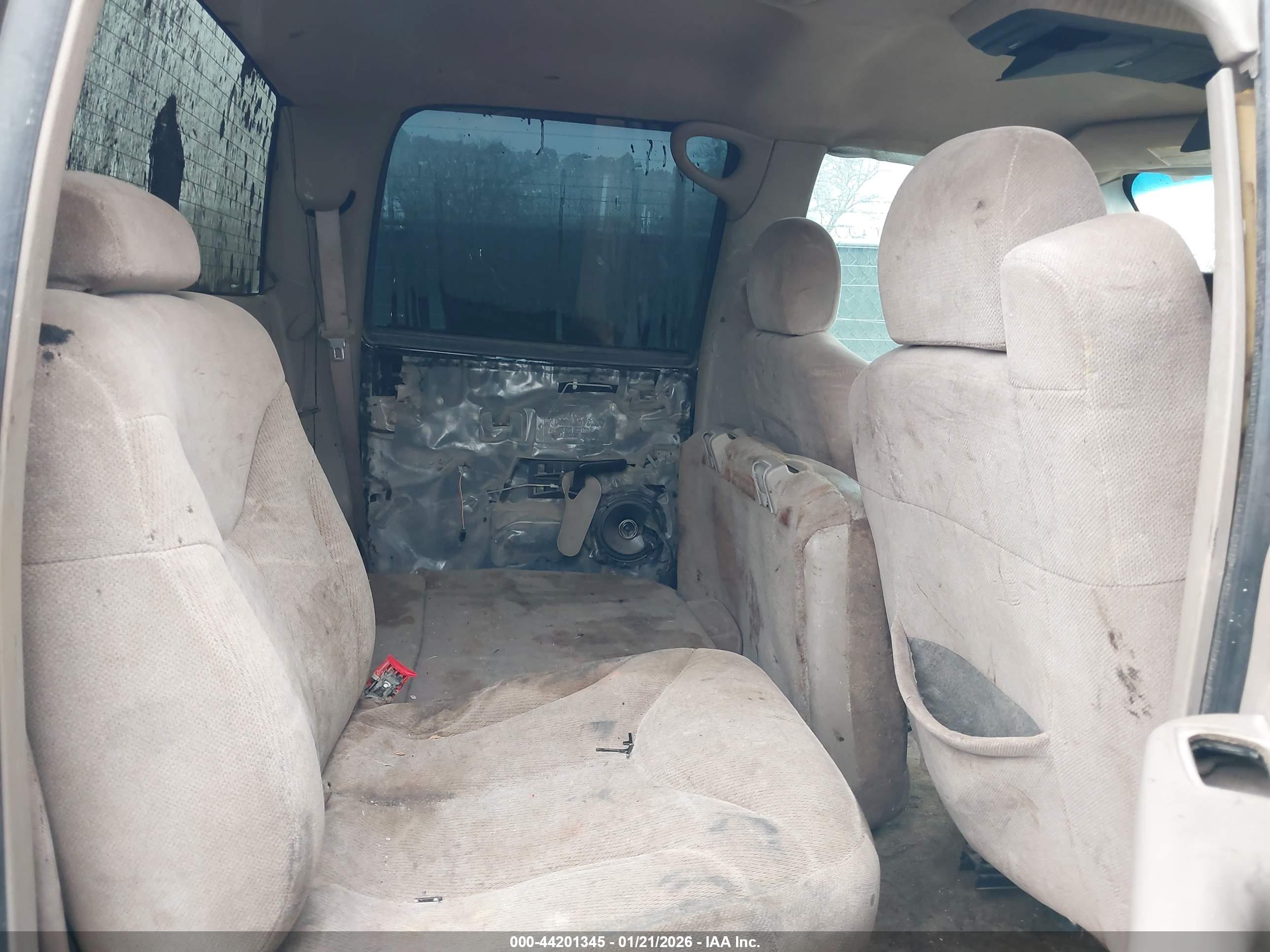 GMC SIERRA image 8