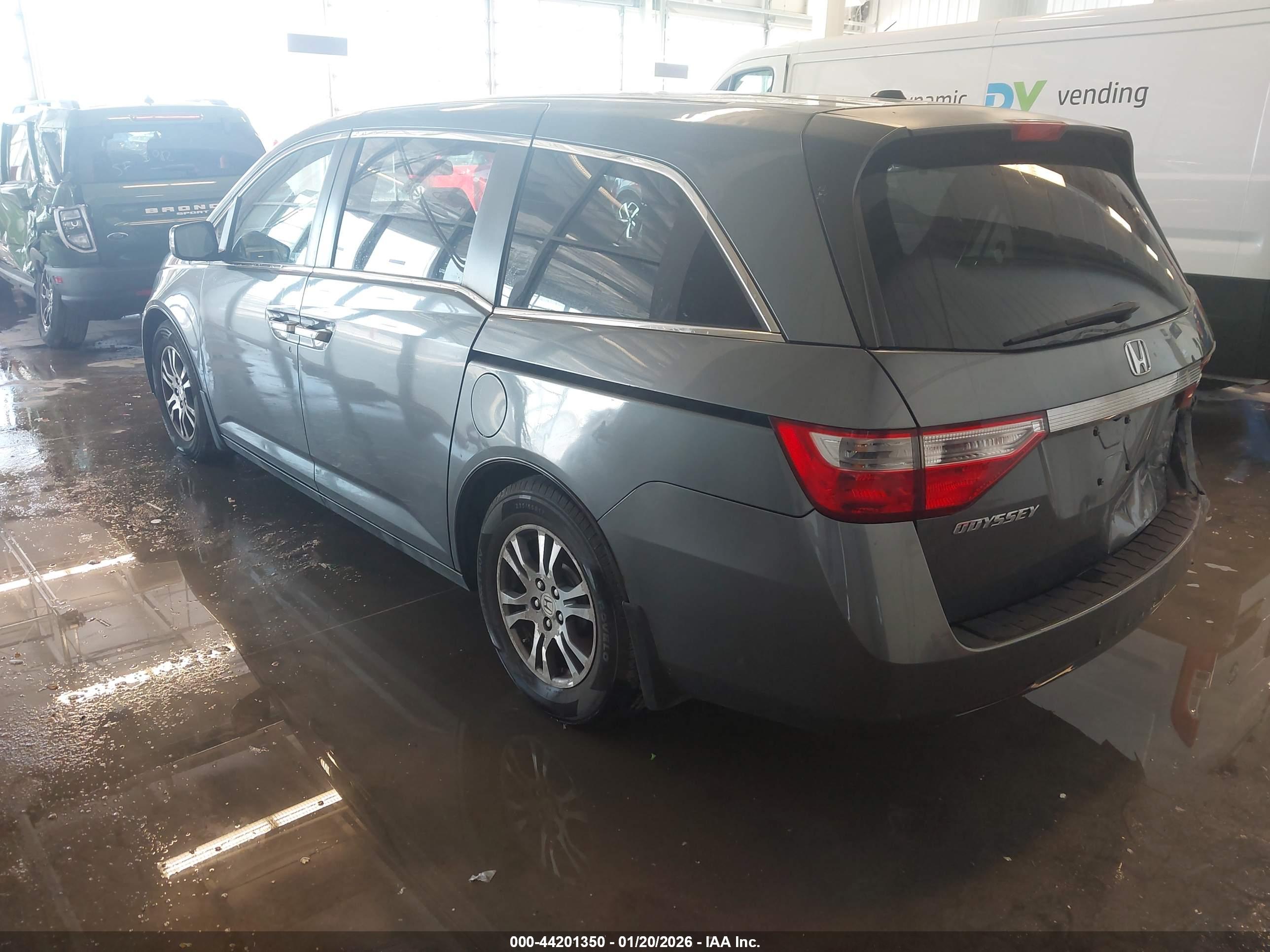 HONDA ODYSSEY image 3