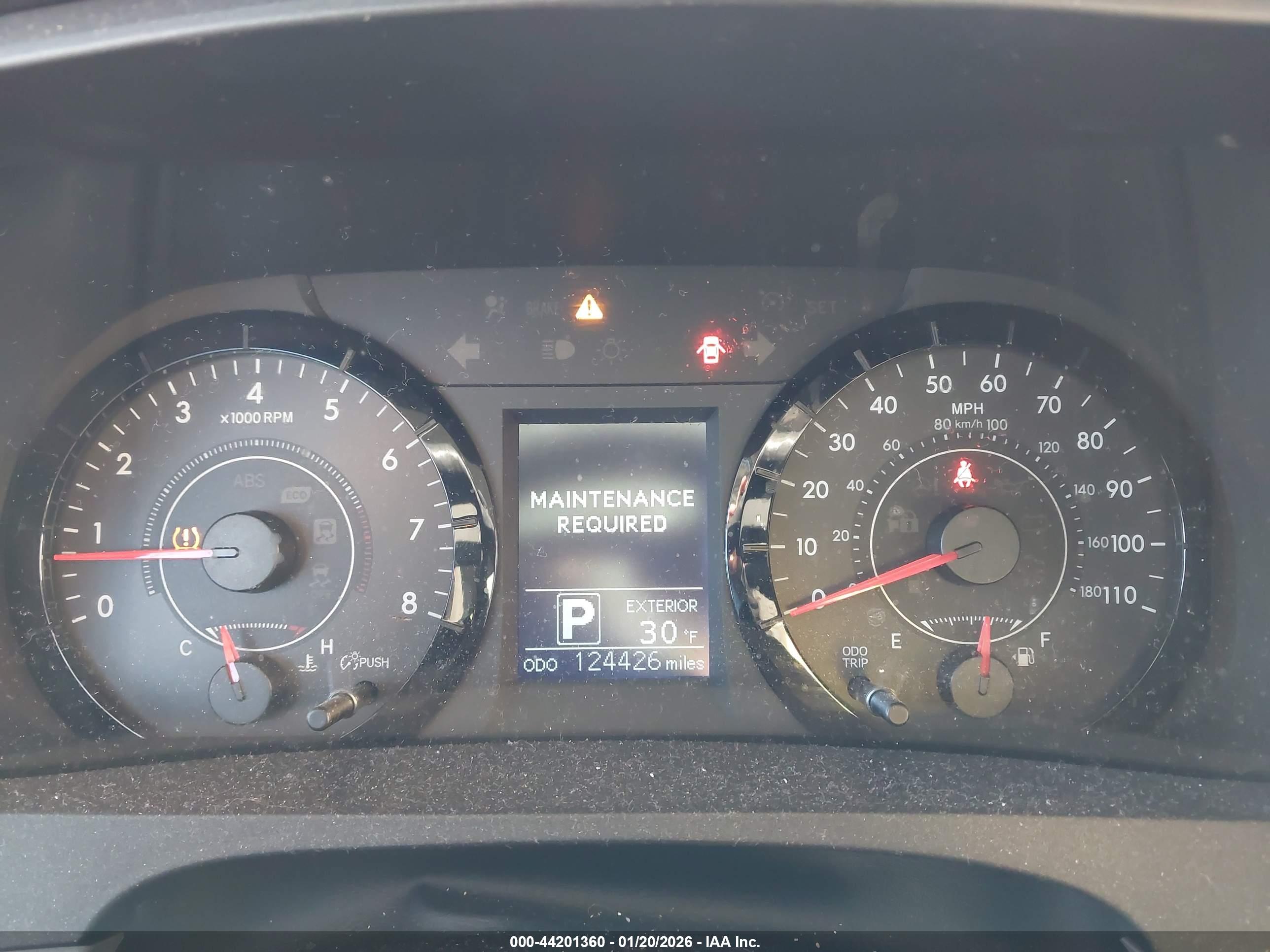TOYOTA SIENNA image 7