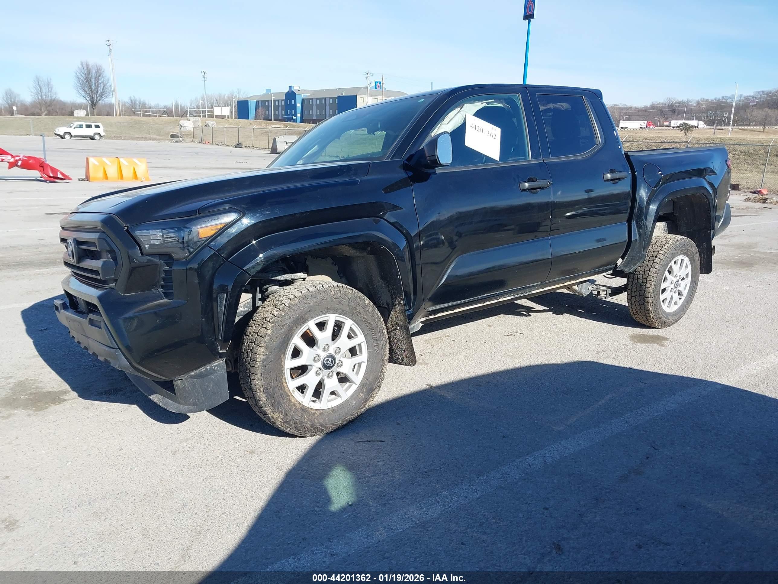 TOYOTA TACOMA image 2
