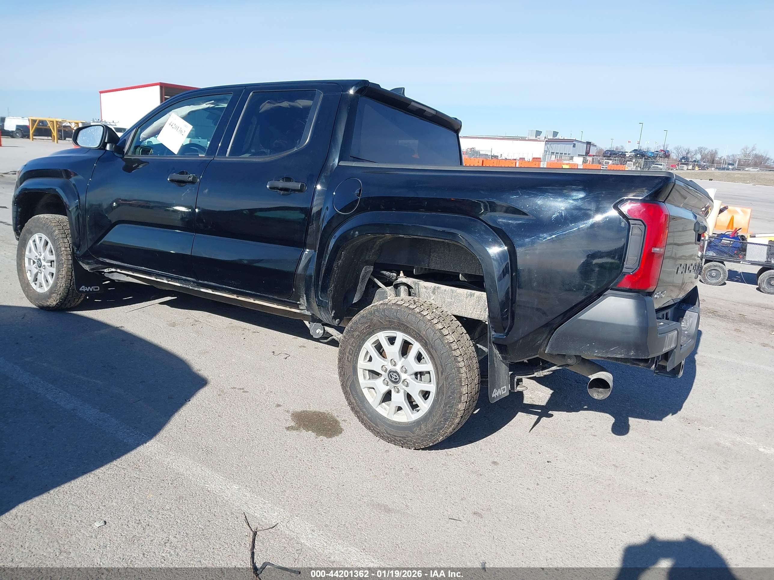 TOYOTA TACOMA image 3