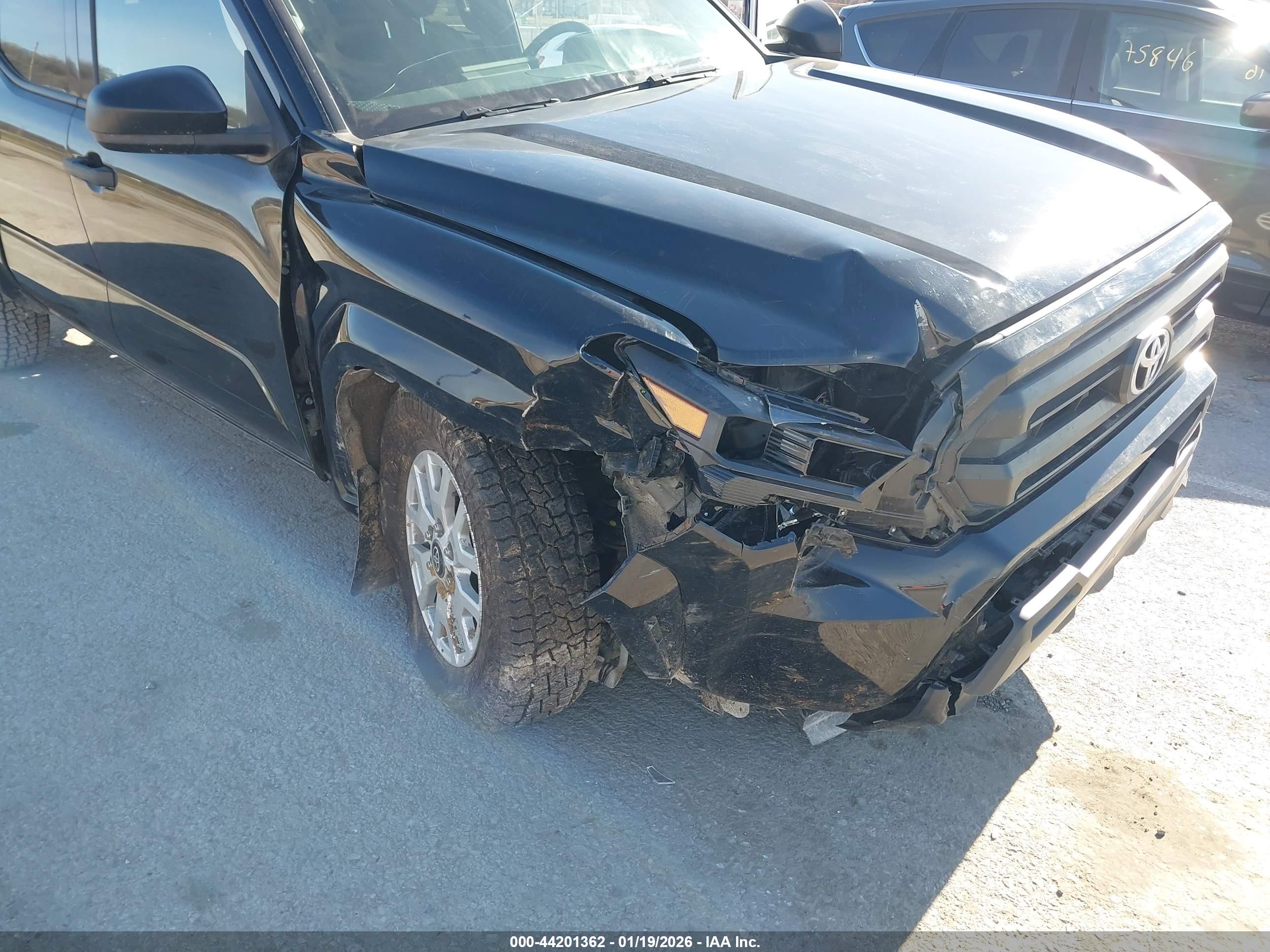TOYOTA TACOMA image 6