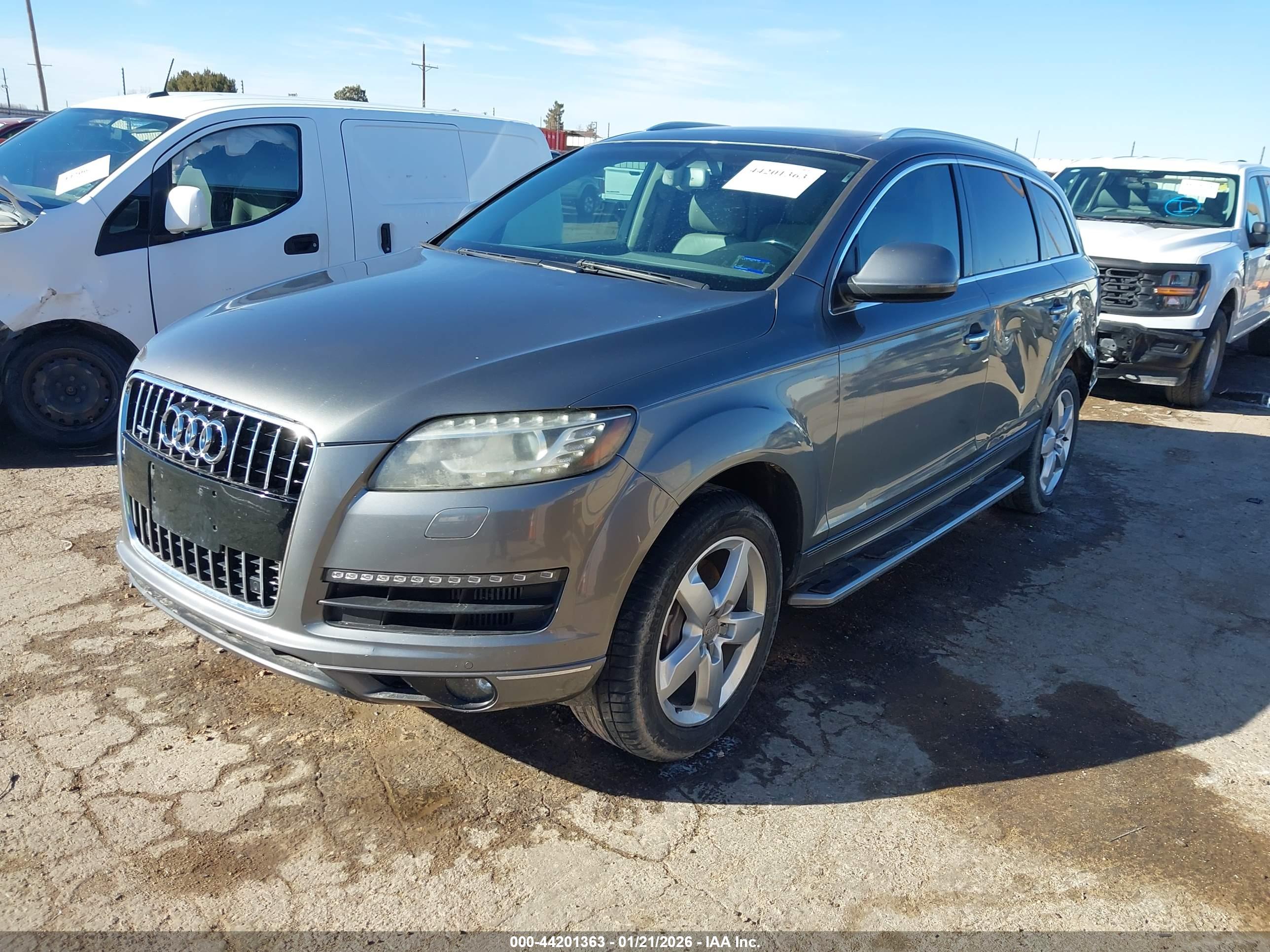 AUDI Q7 image 2
