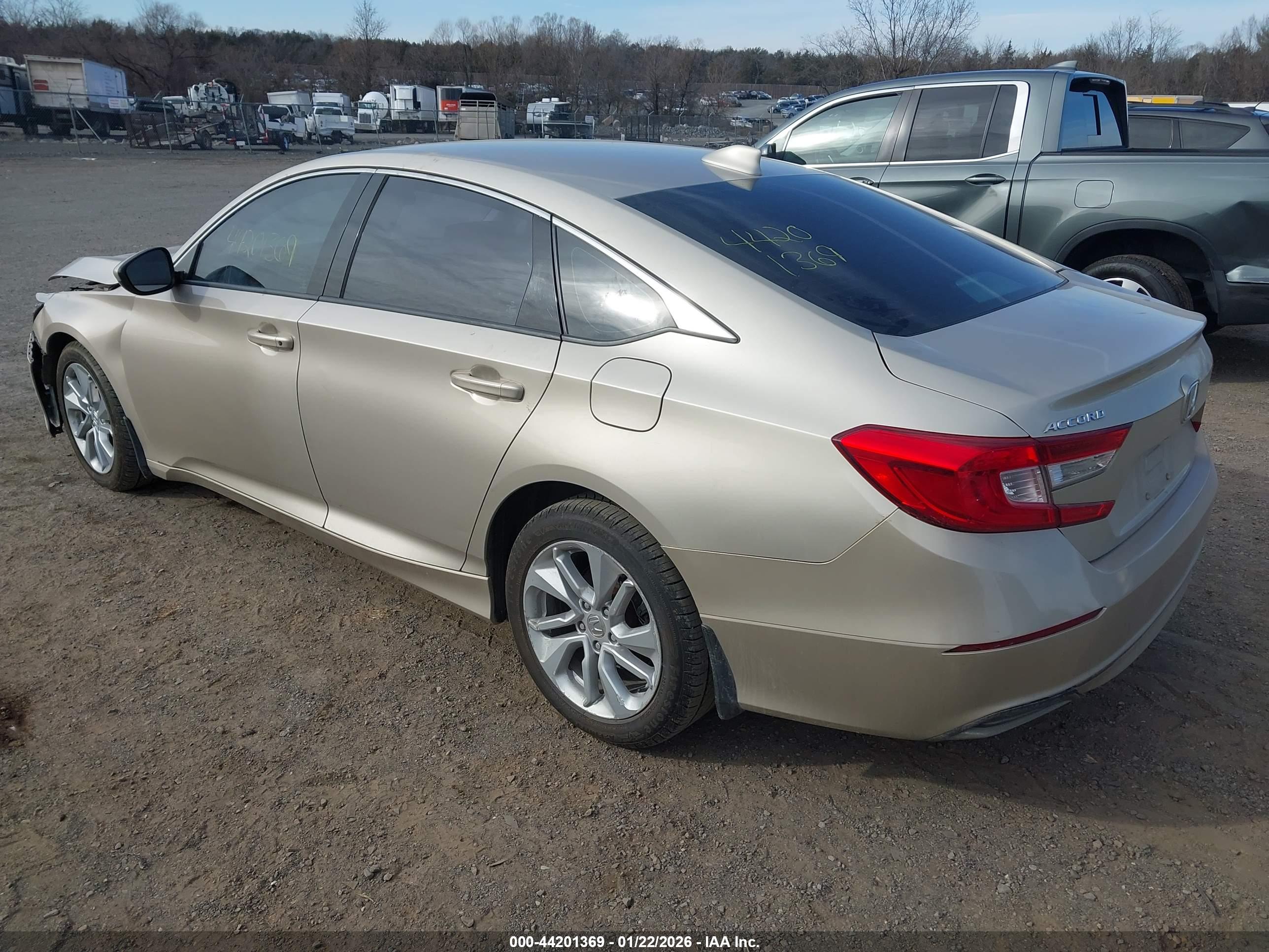 HONDA ACCORD image 3