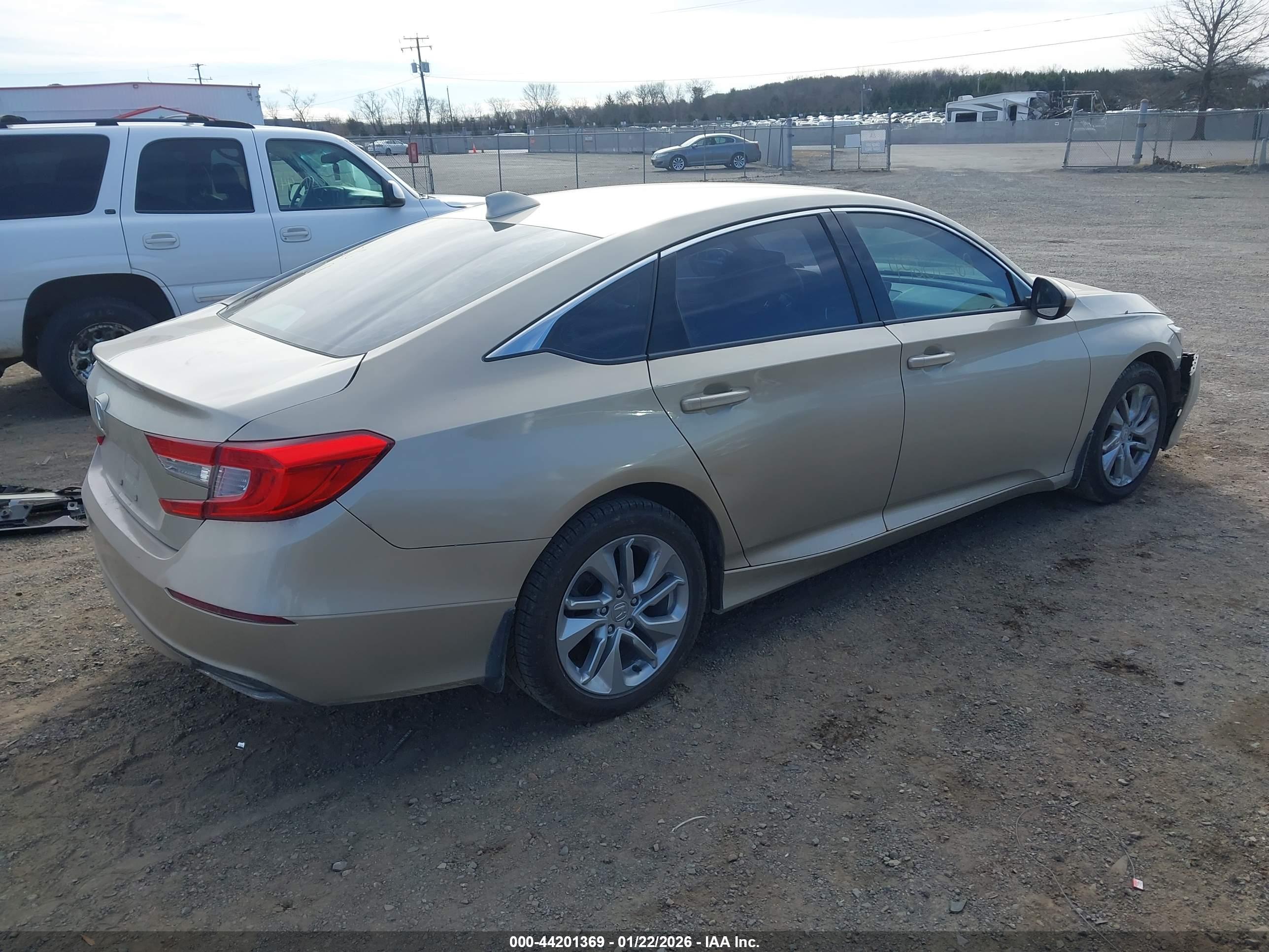 HONDA ACCORD image 4