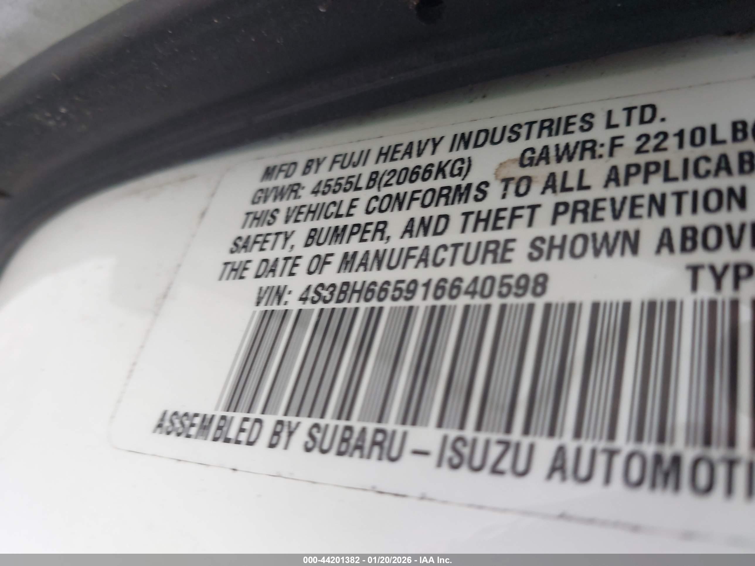 SUBARU OUTBACK image 9