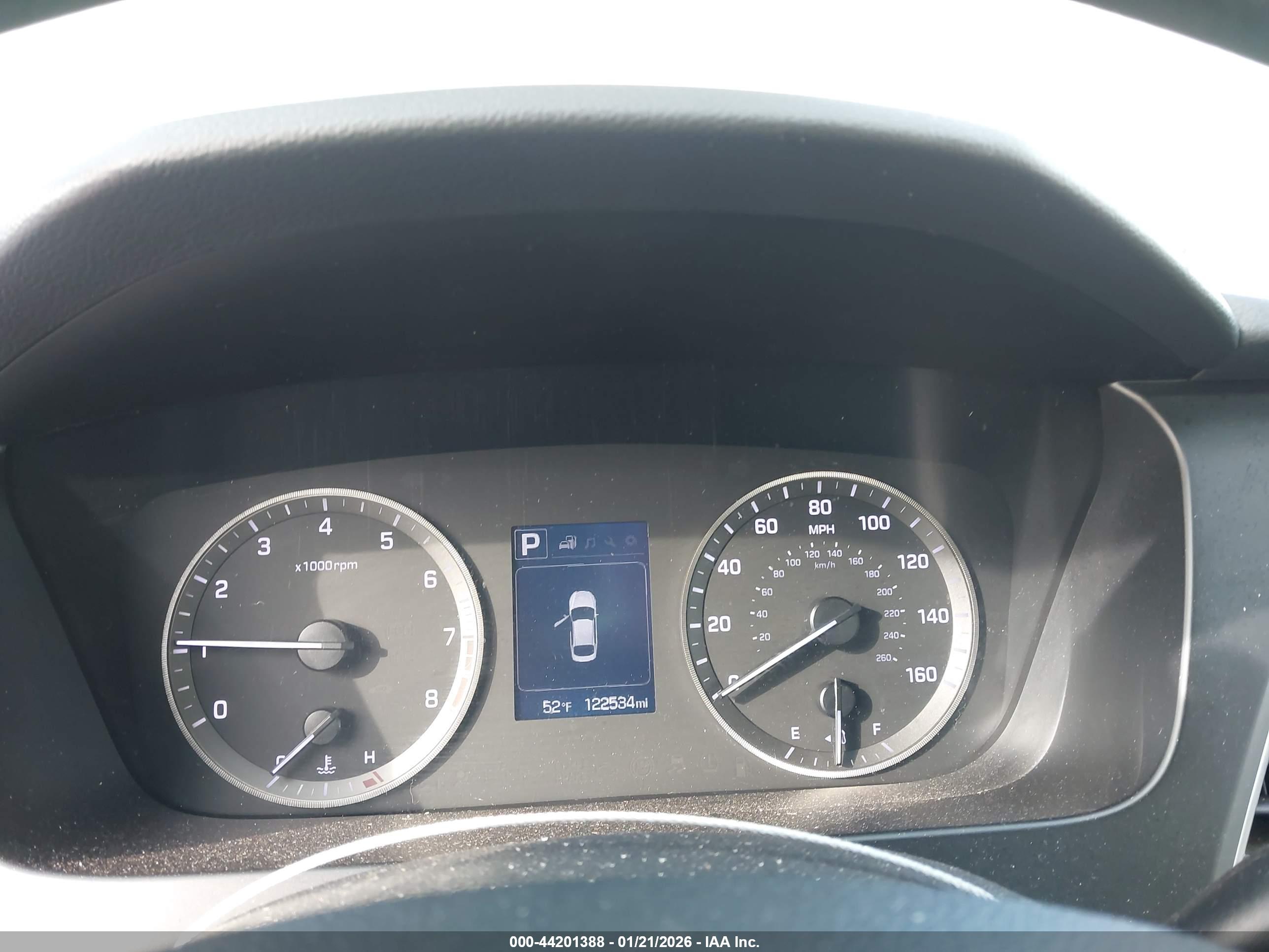 HYUNDAI SONATA image 7