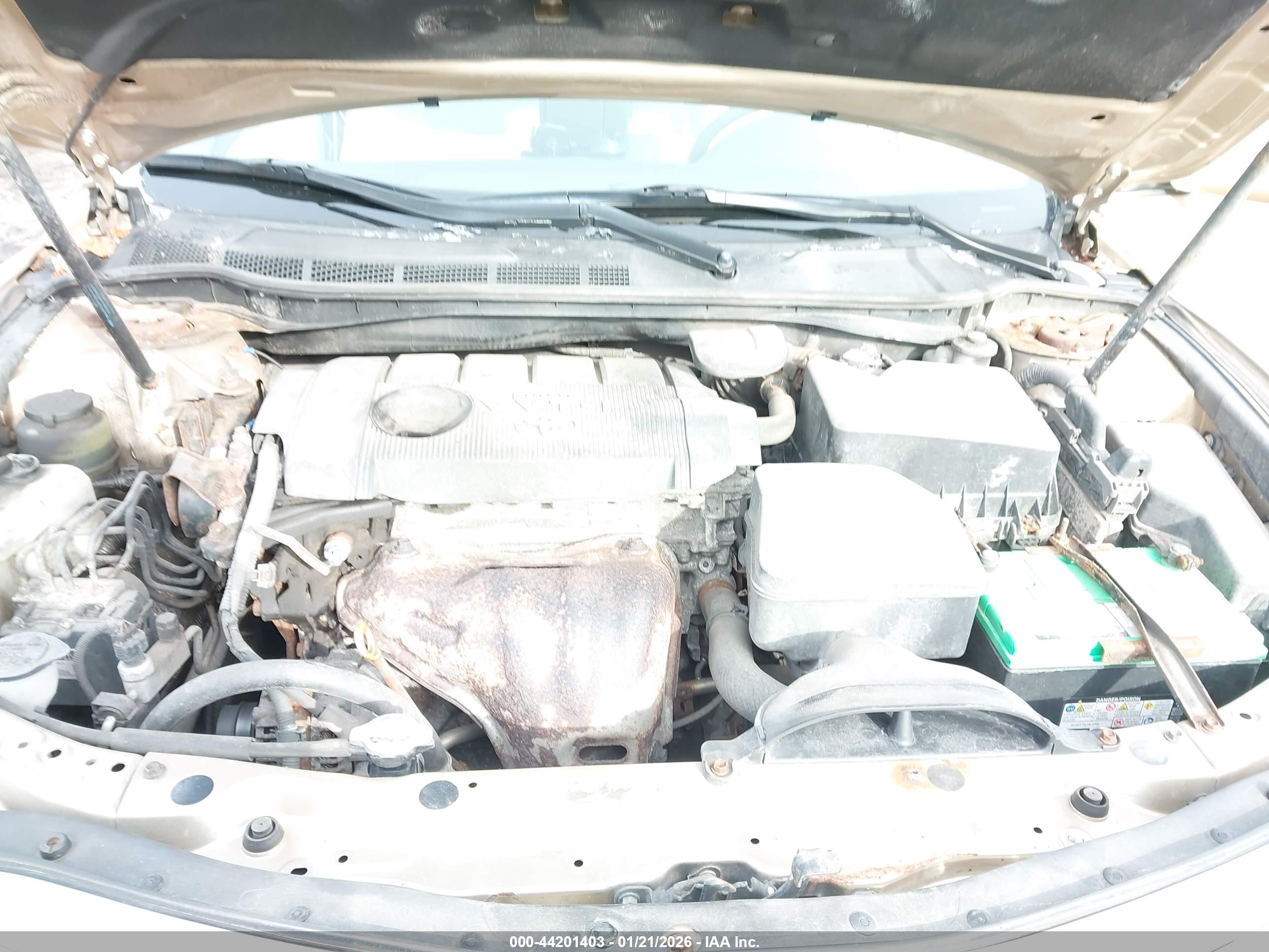 TOYOTA CAMRY image 10