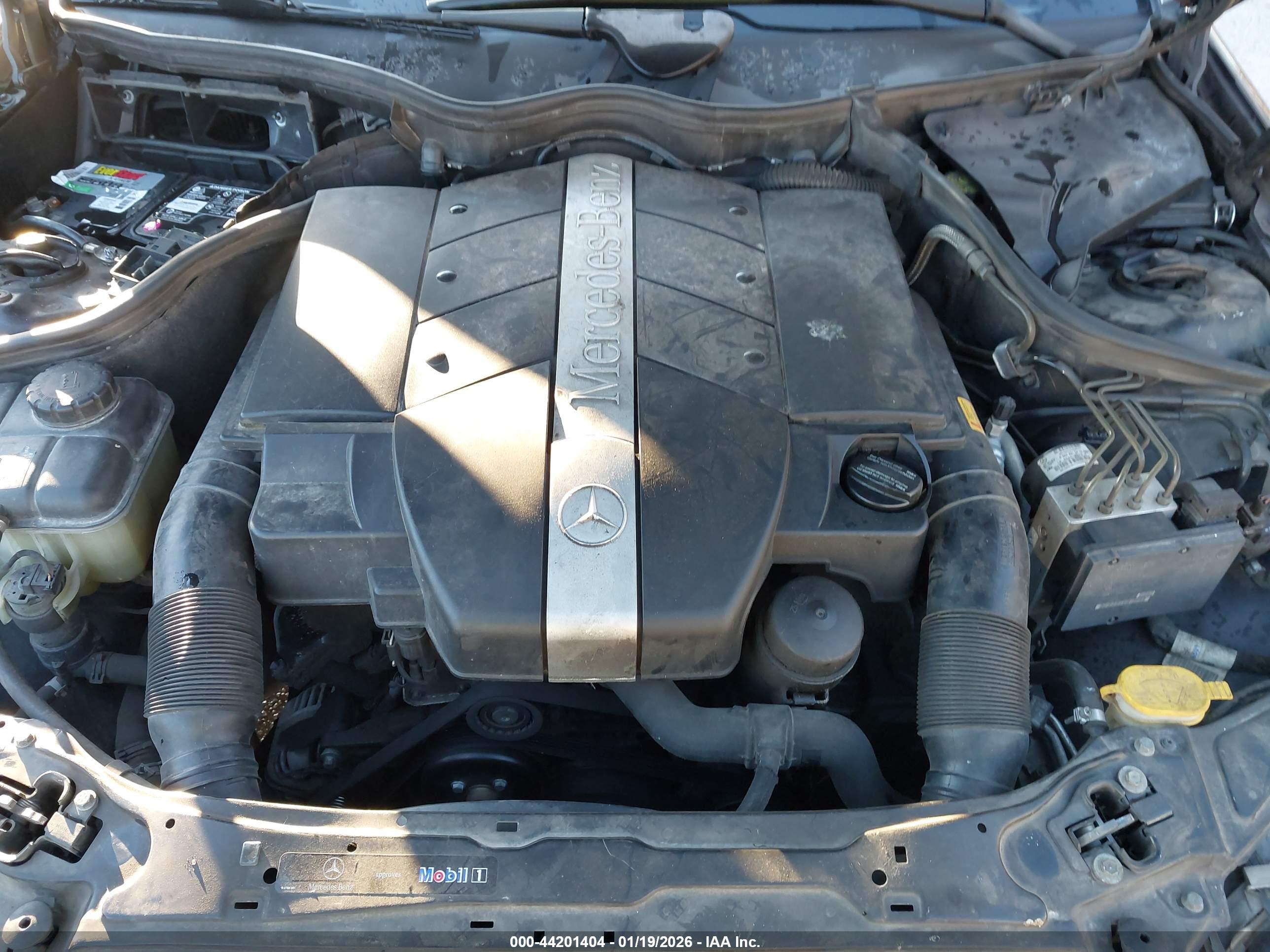MERCEDES-BENZ C image 10
